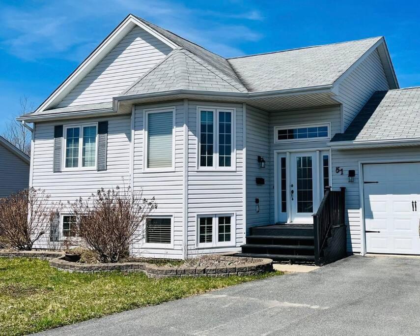 Cozy Basement Apartment in East Saint John - Image 2