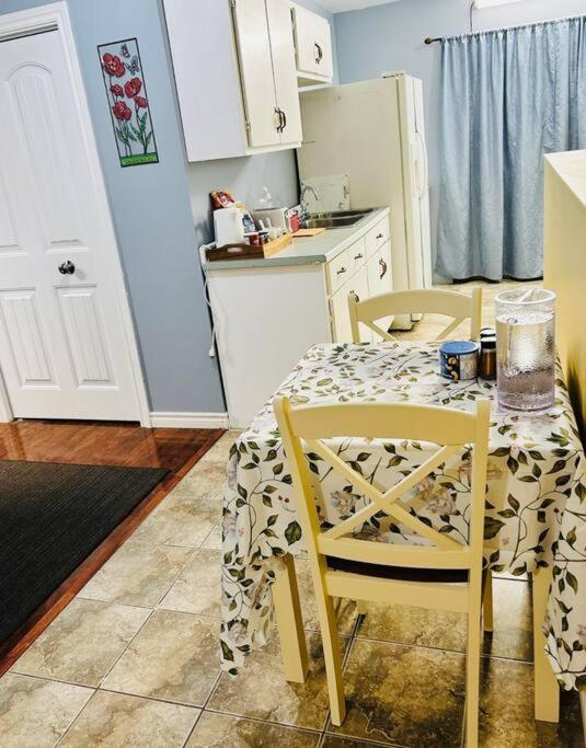Cozy Basement Apartment in East Saint John - Image 4