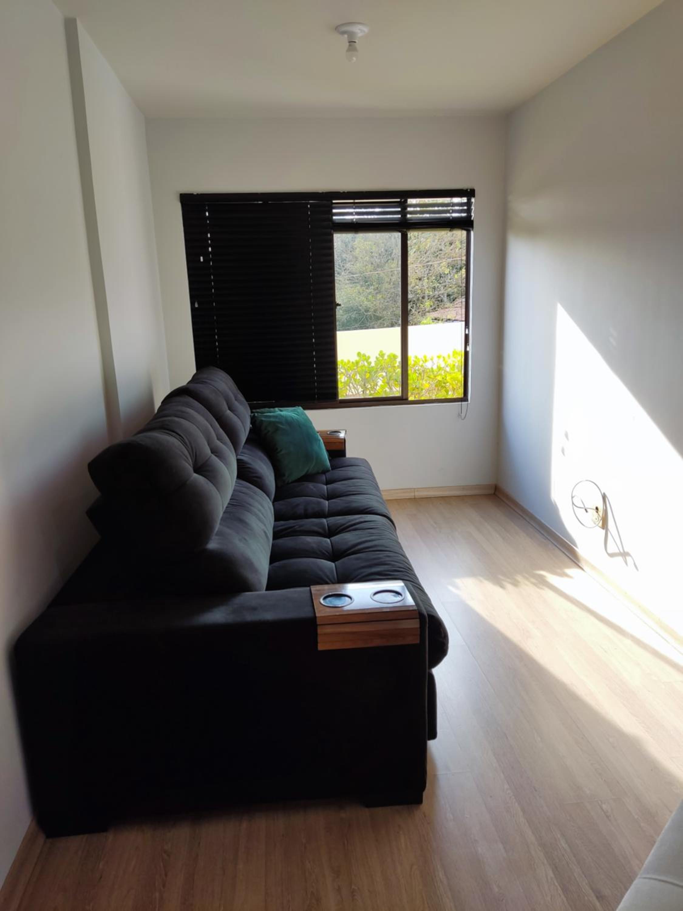 Apartamento com ar condicionado nos 2 quartos