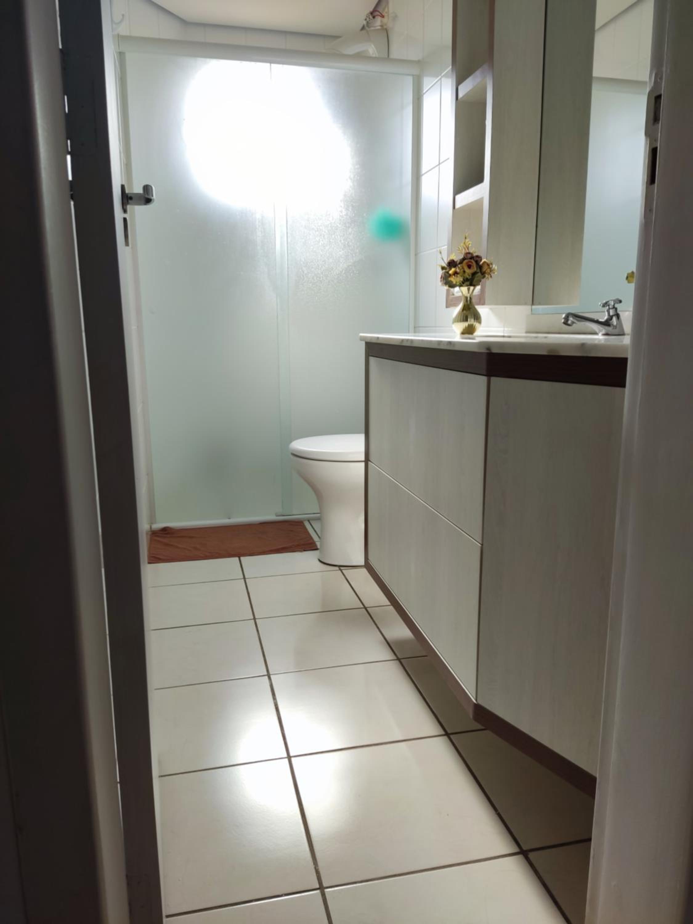 Apartamento com ar condicionado nos 2 quartos