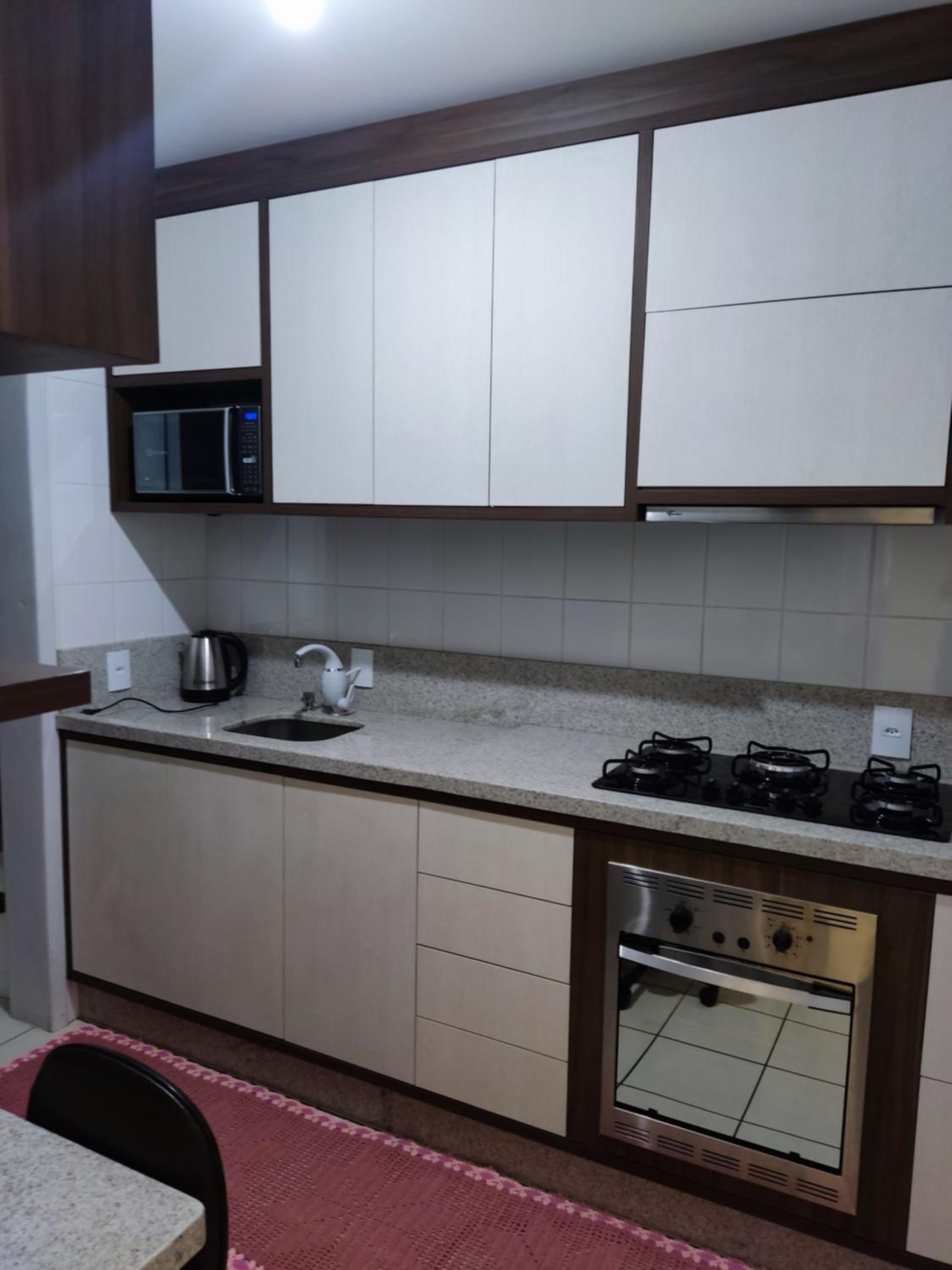 Apartamento com ar condicionado nos 2 quartos