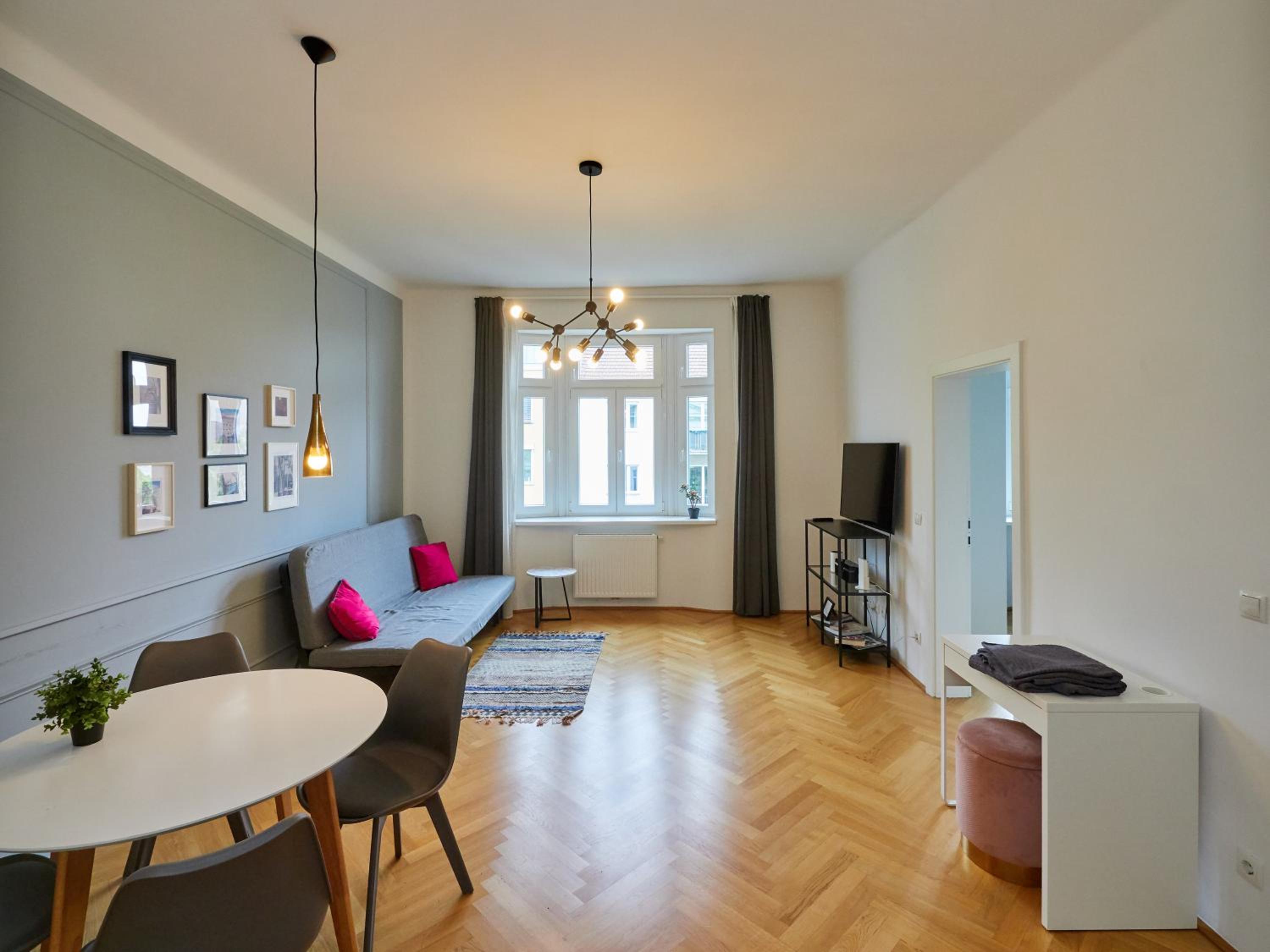 Central Apartments SB