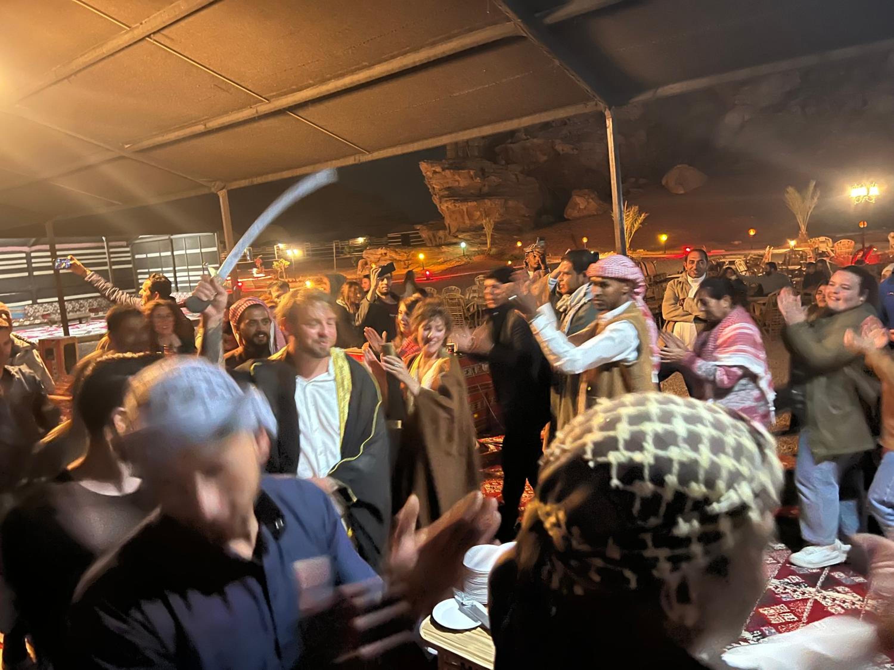 MOON RUM lUXURY CAMP