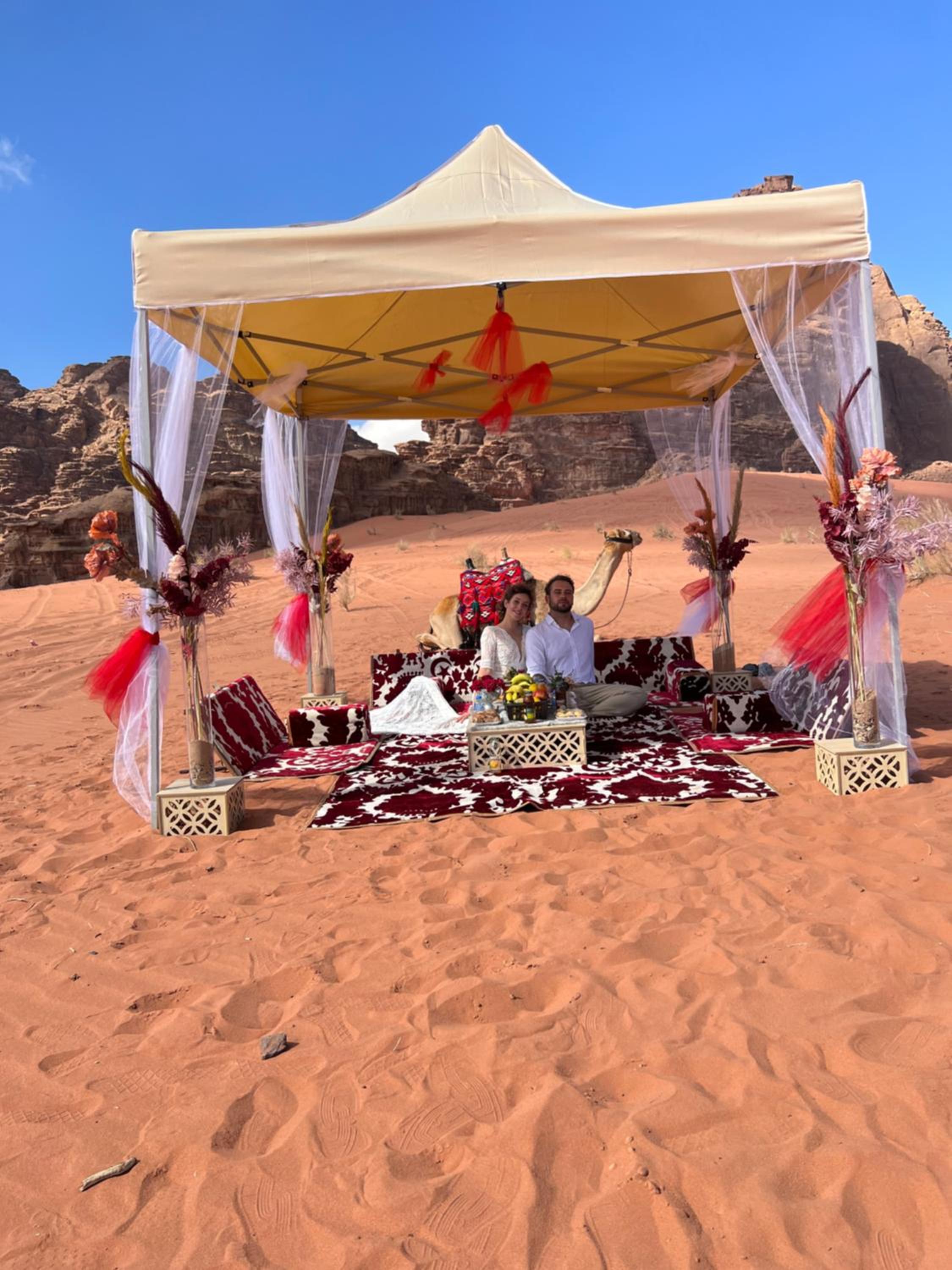 MOON RUM lUXURY CAMP