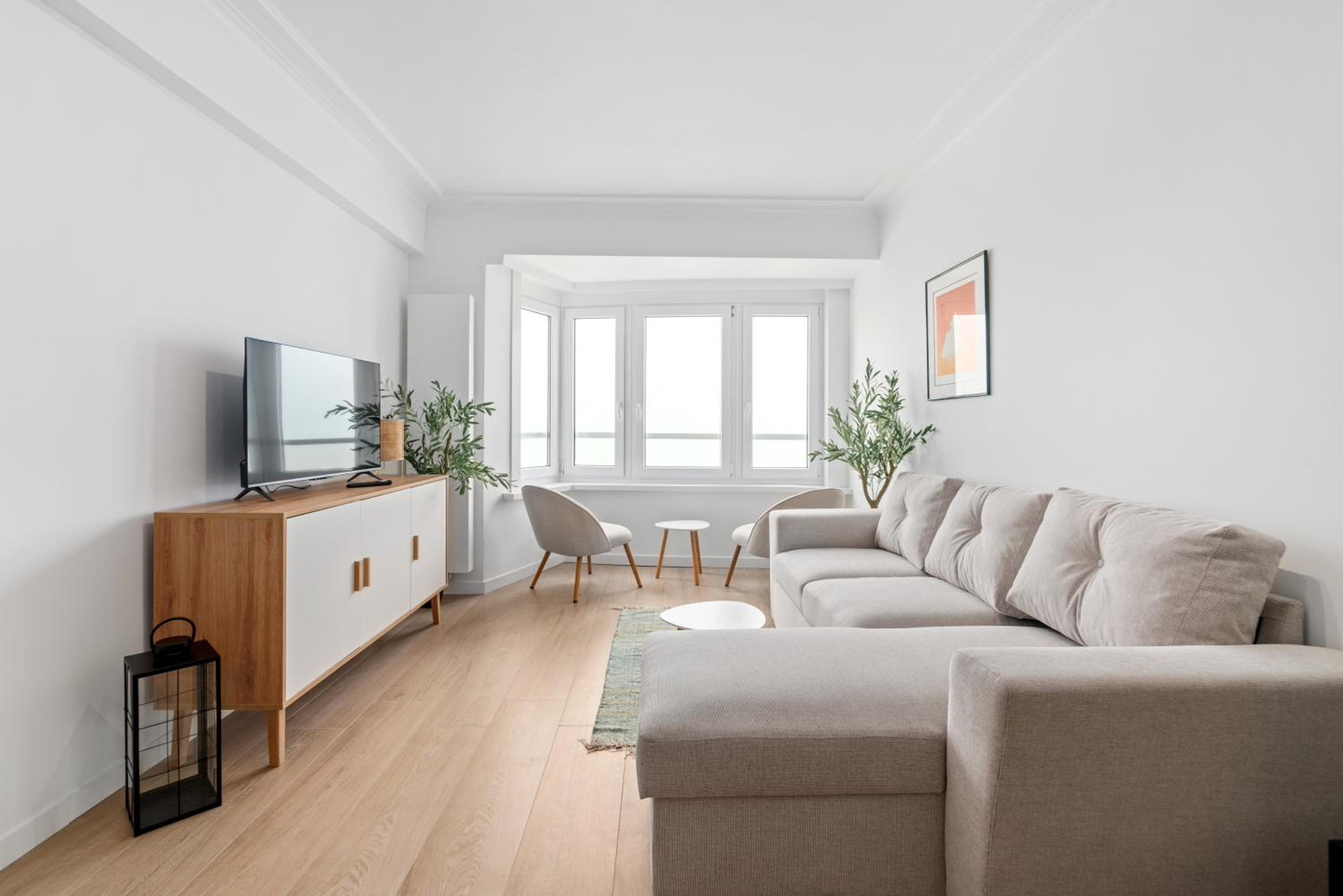 Frontal renovated seaview