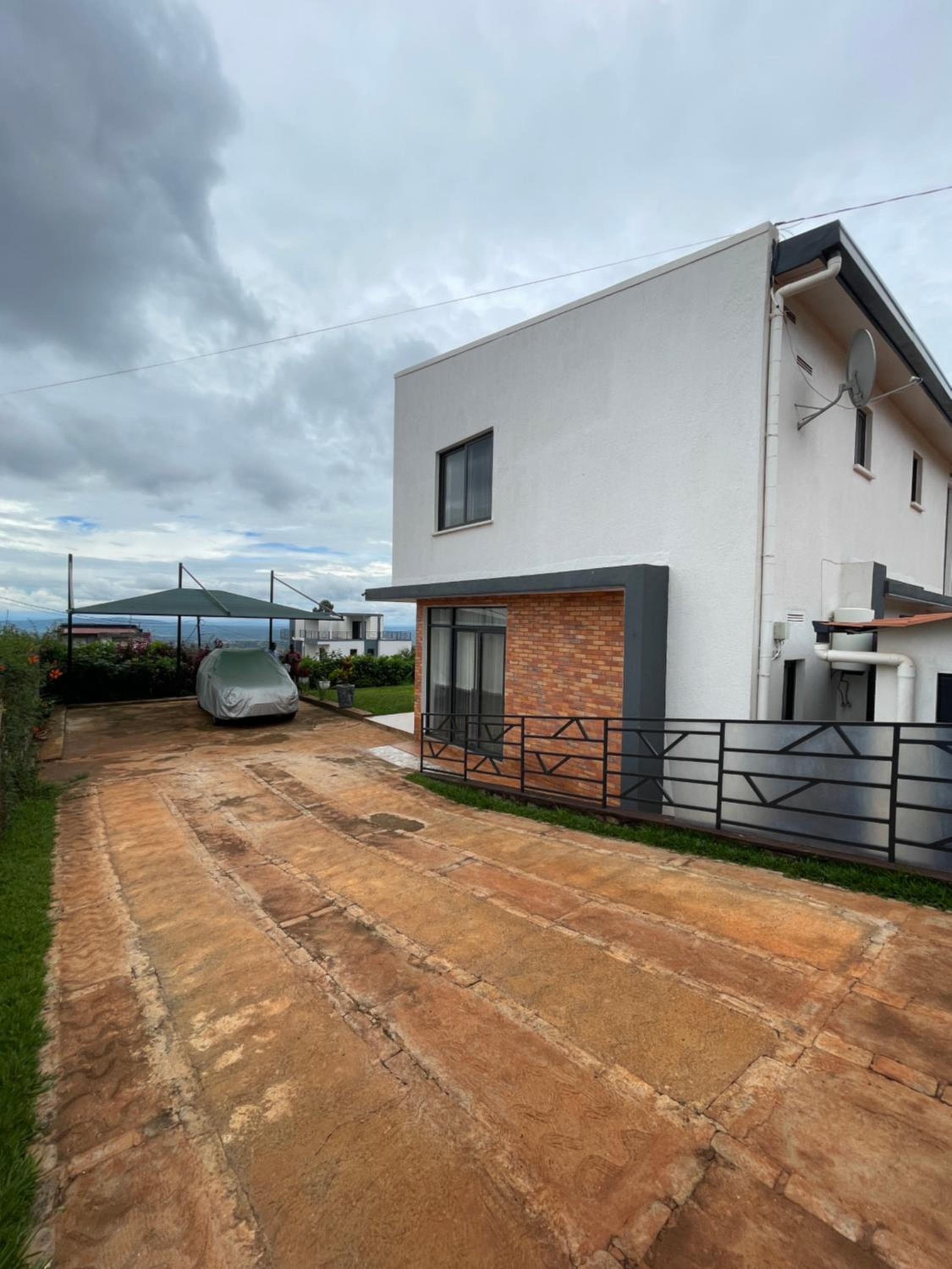 Isange Estate - Kigali view 5