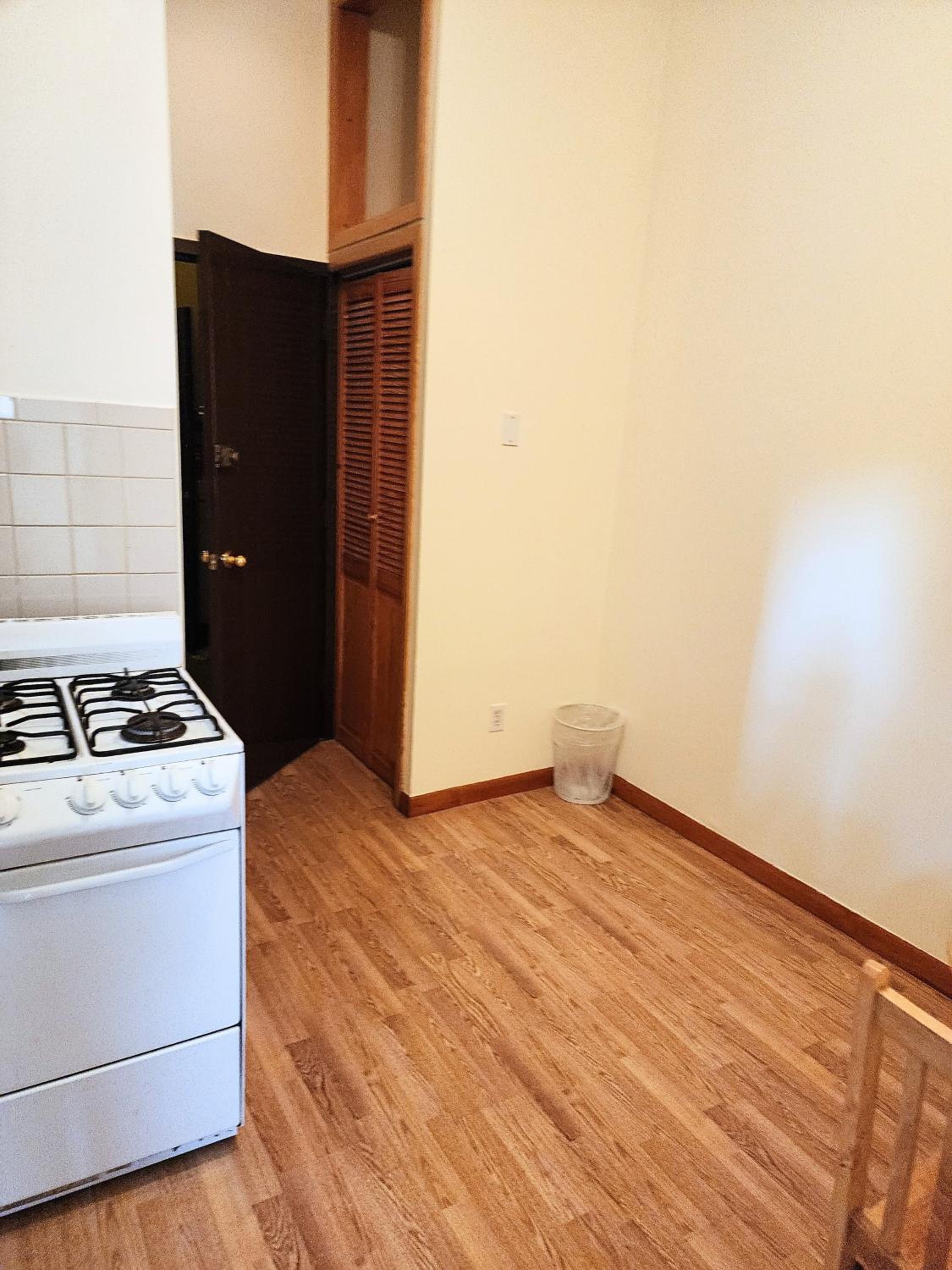 West 30th Street Guest House