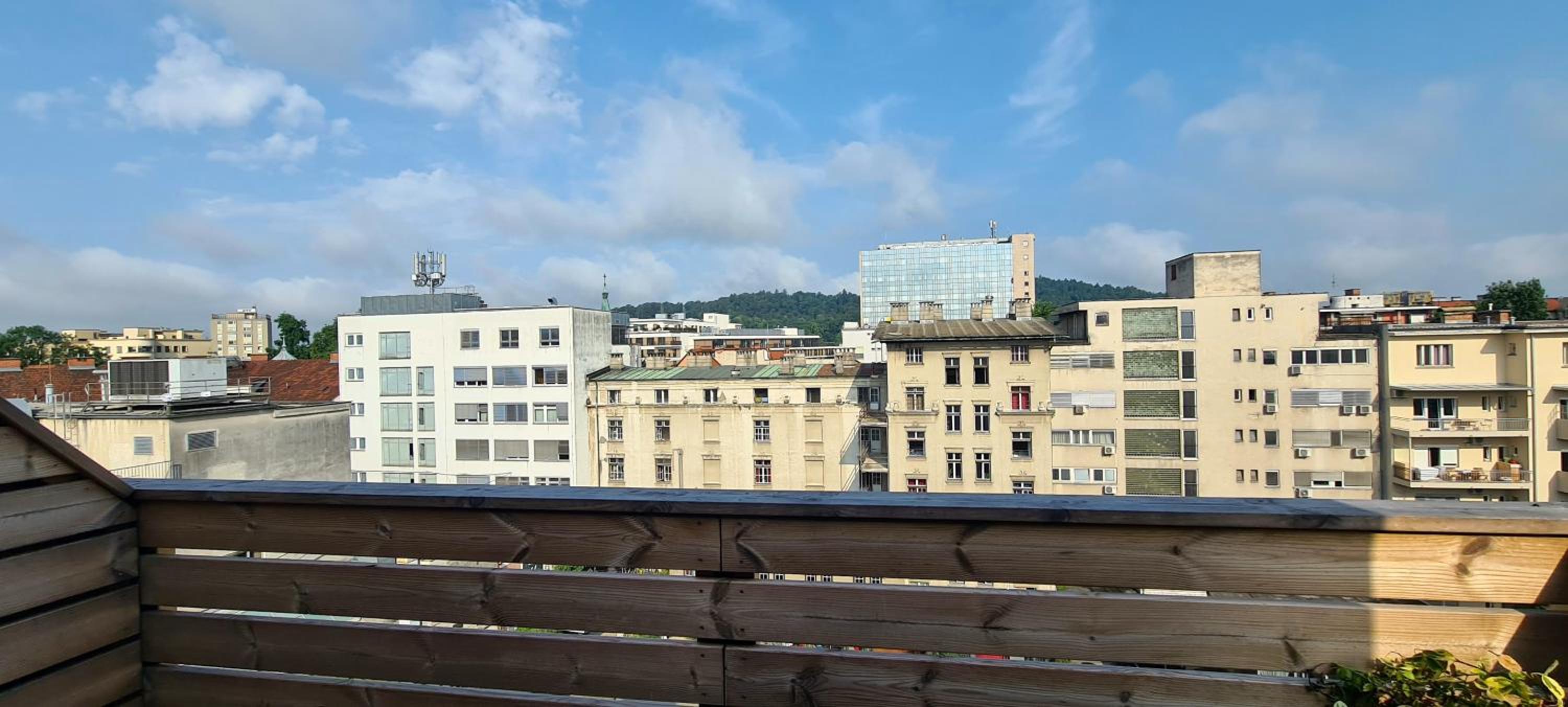 Little Plaza Duplex view 4