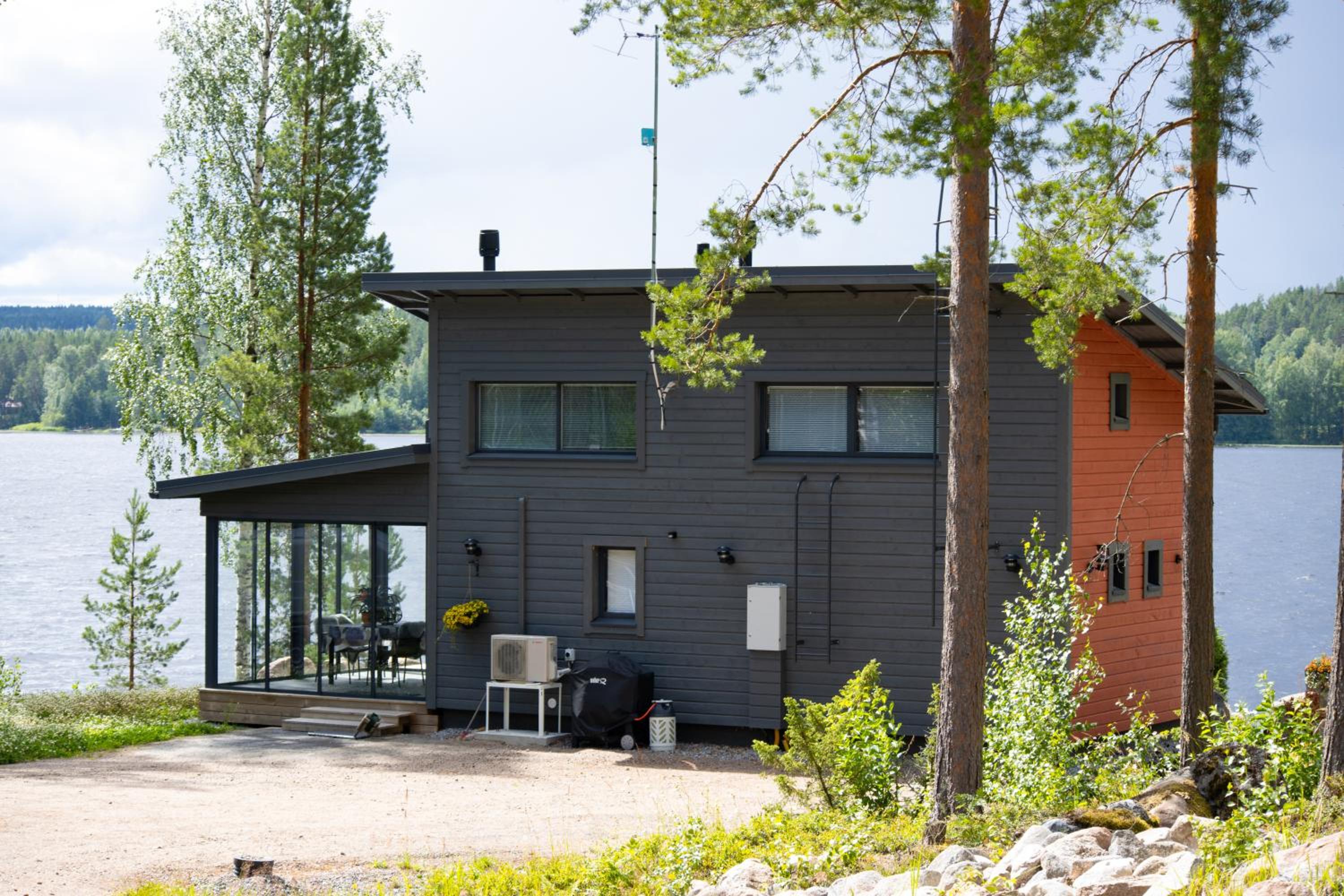 Hideaway cottage