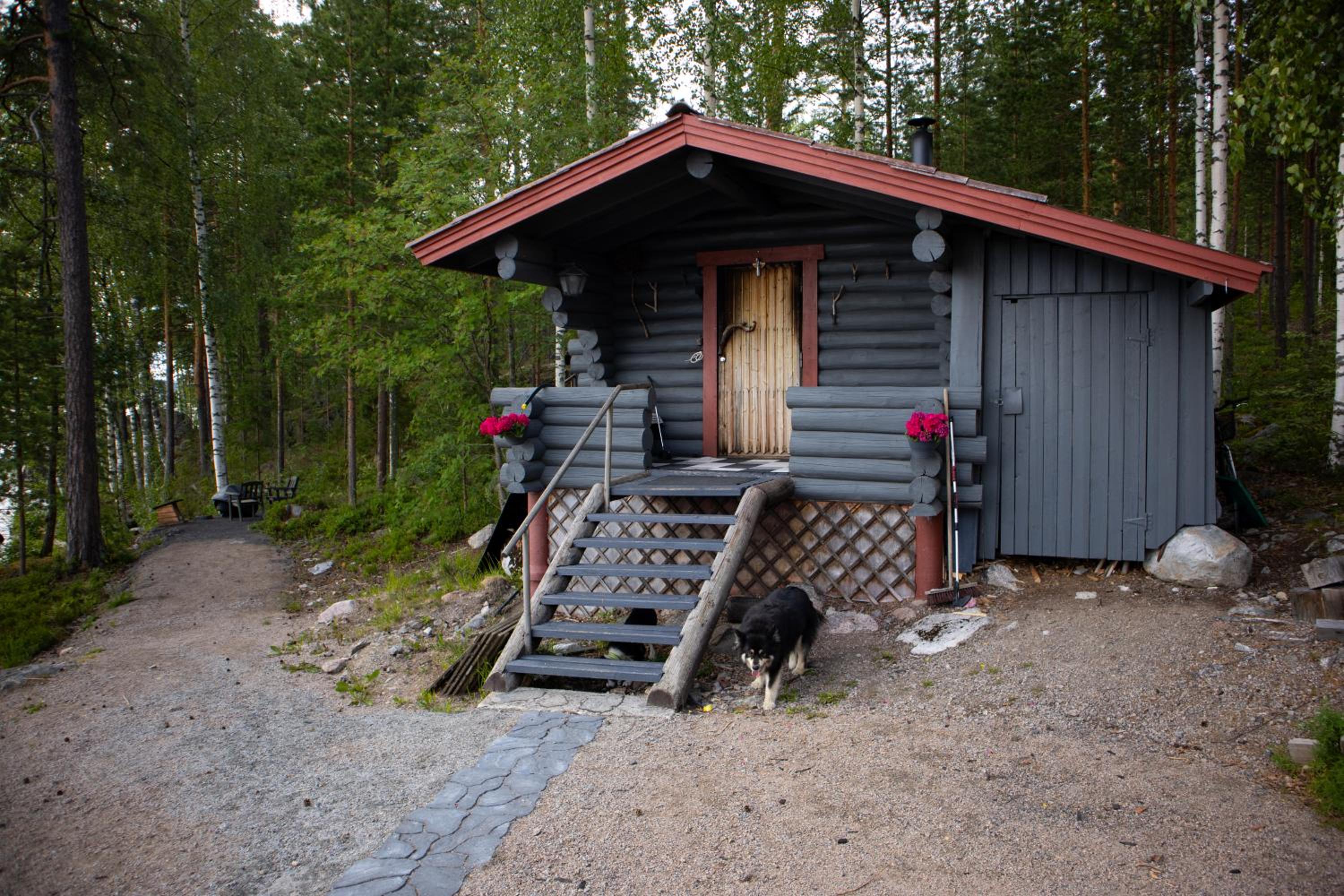 Hideaway cottage