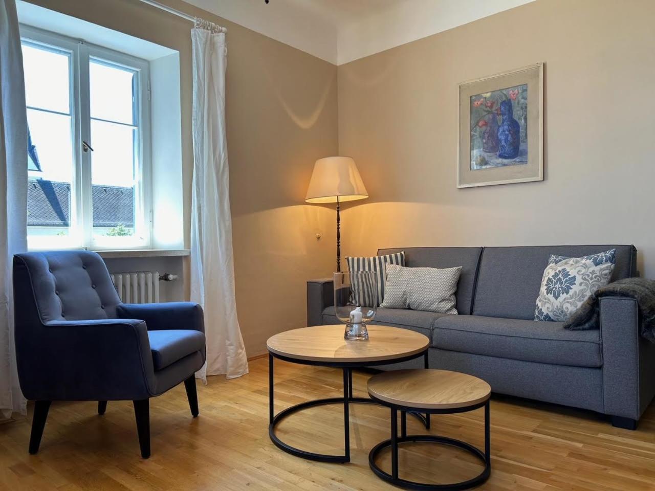 Ferienwohnung Villa Victoria mit grandiosem Seeblick und Gartennutzung in Jugendstil Villa
