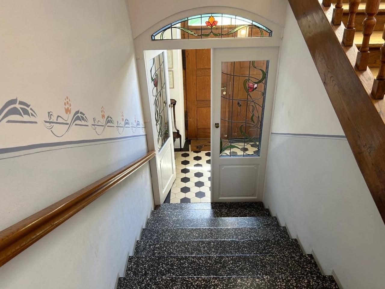 Ferienwohnung Villa Victoria mit grandiosem Seeblick und Gartennutzung in Jugendstil Villa