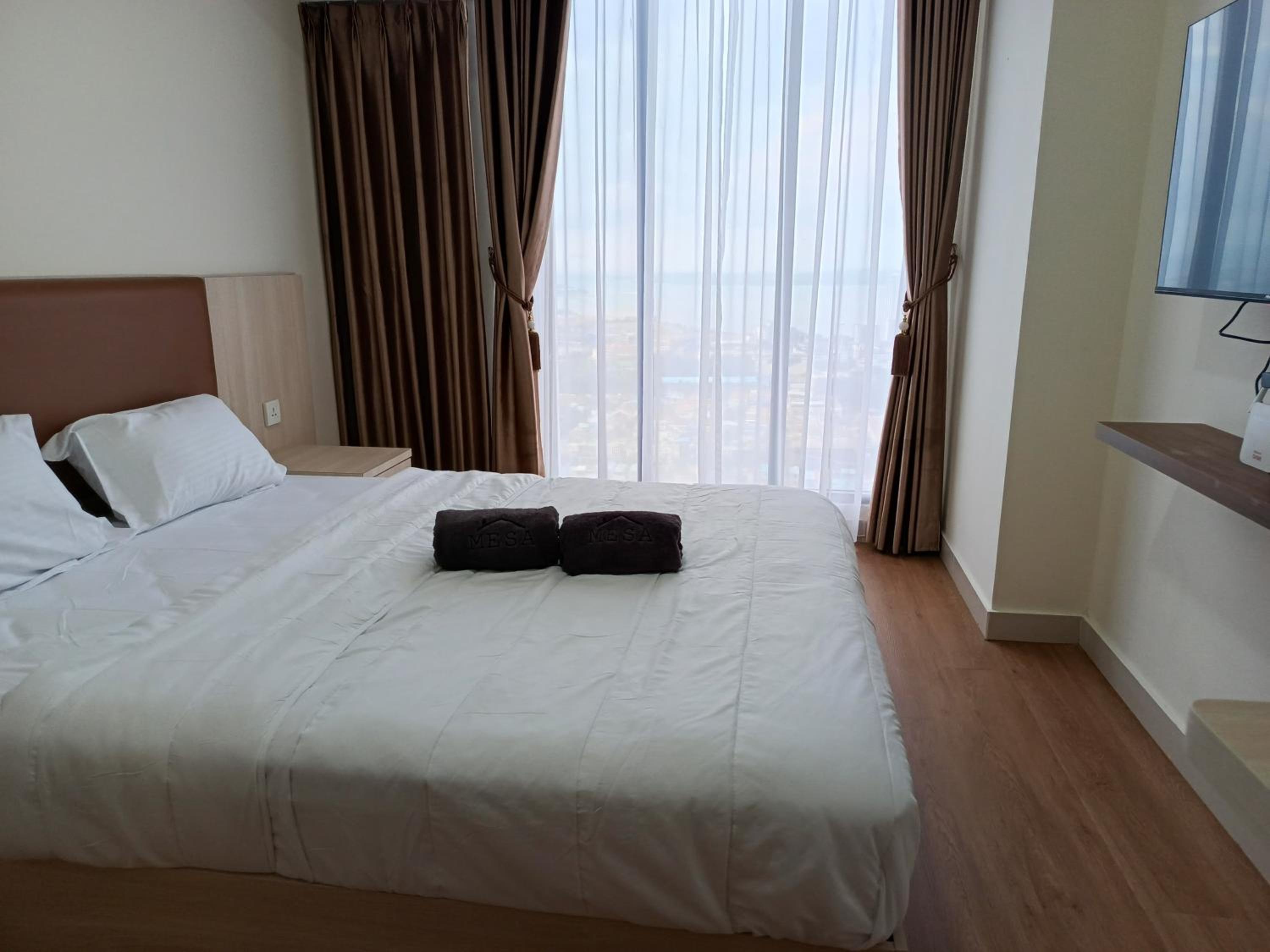 Pollux High Rise Apartments at Batam Center with Netflix by MESA