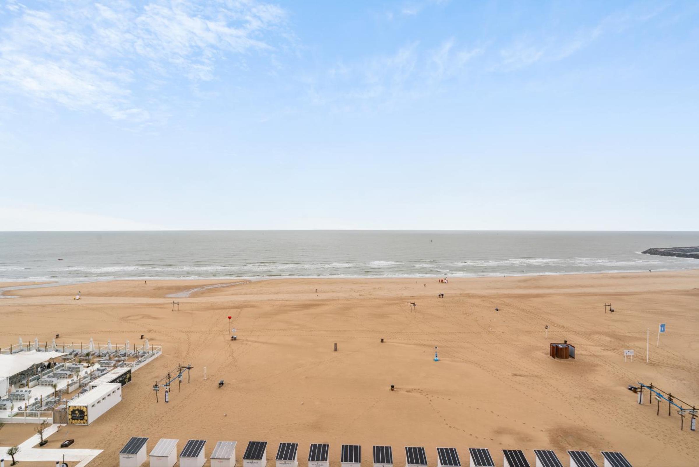 Frontal renovated seaview