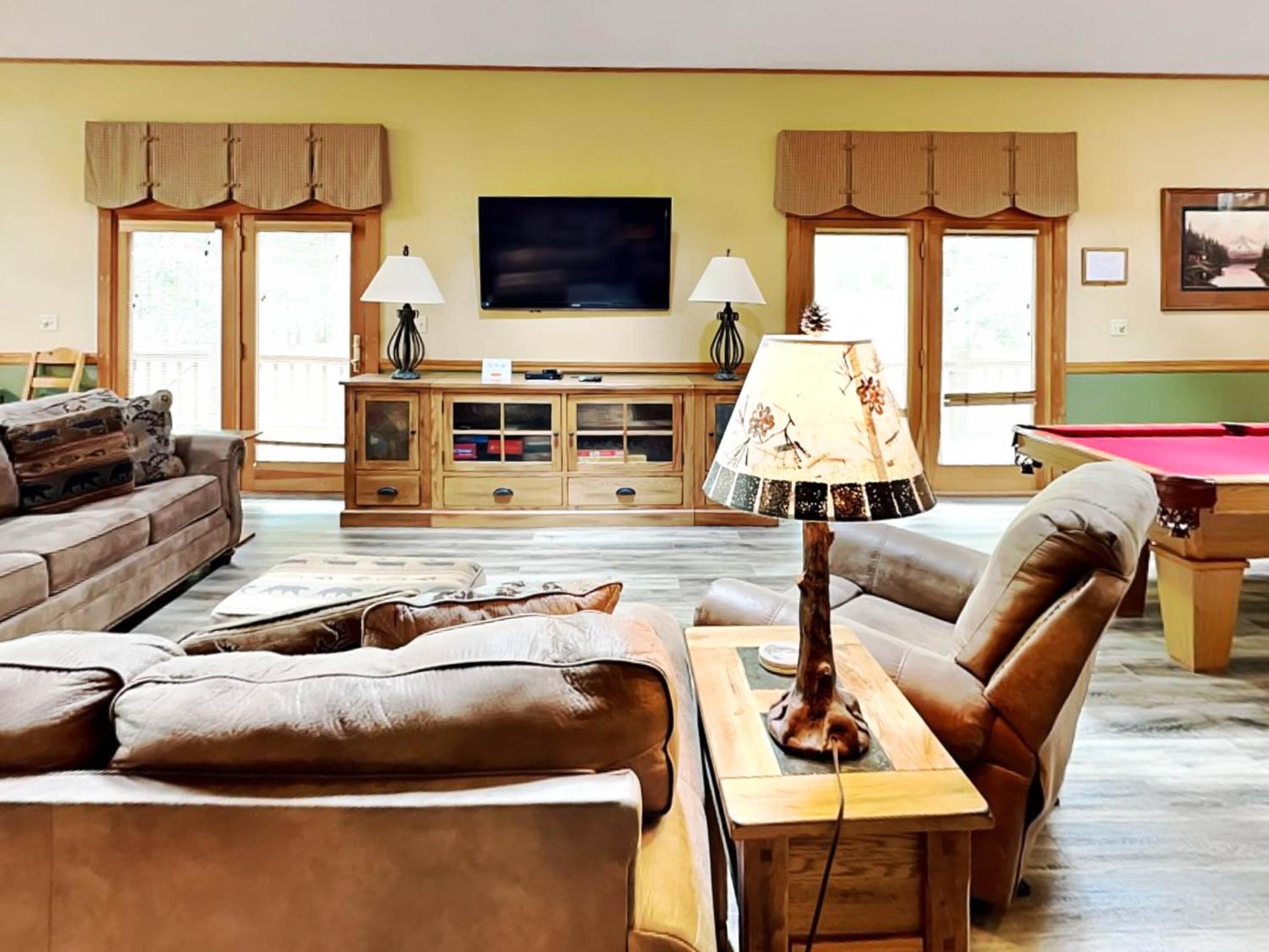 Shoreline Chateau