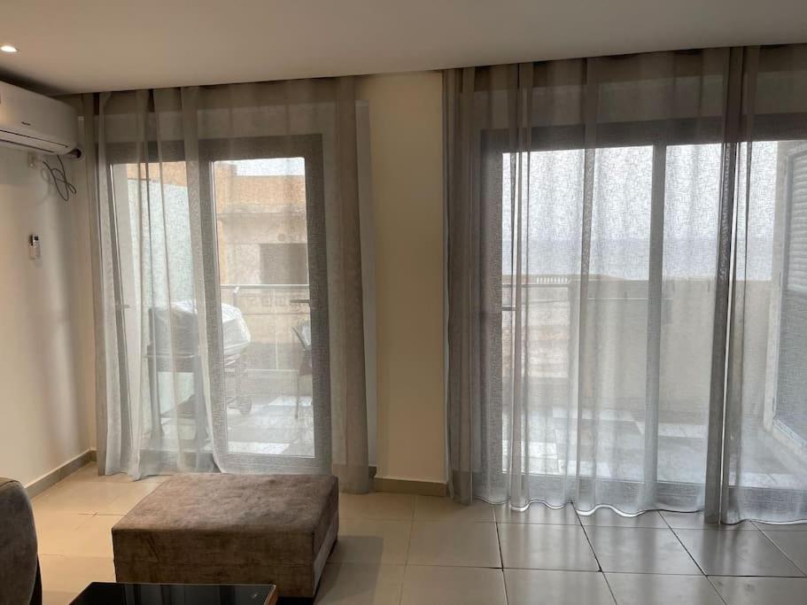 Rue de Paris - Plage Saint Germain - vue sur mer -