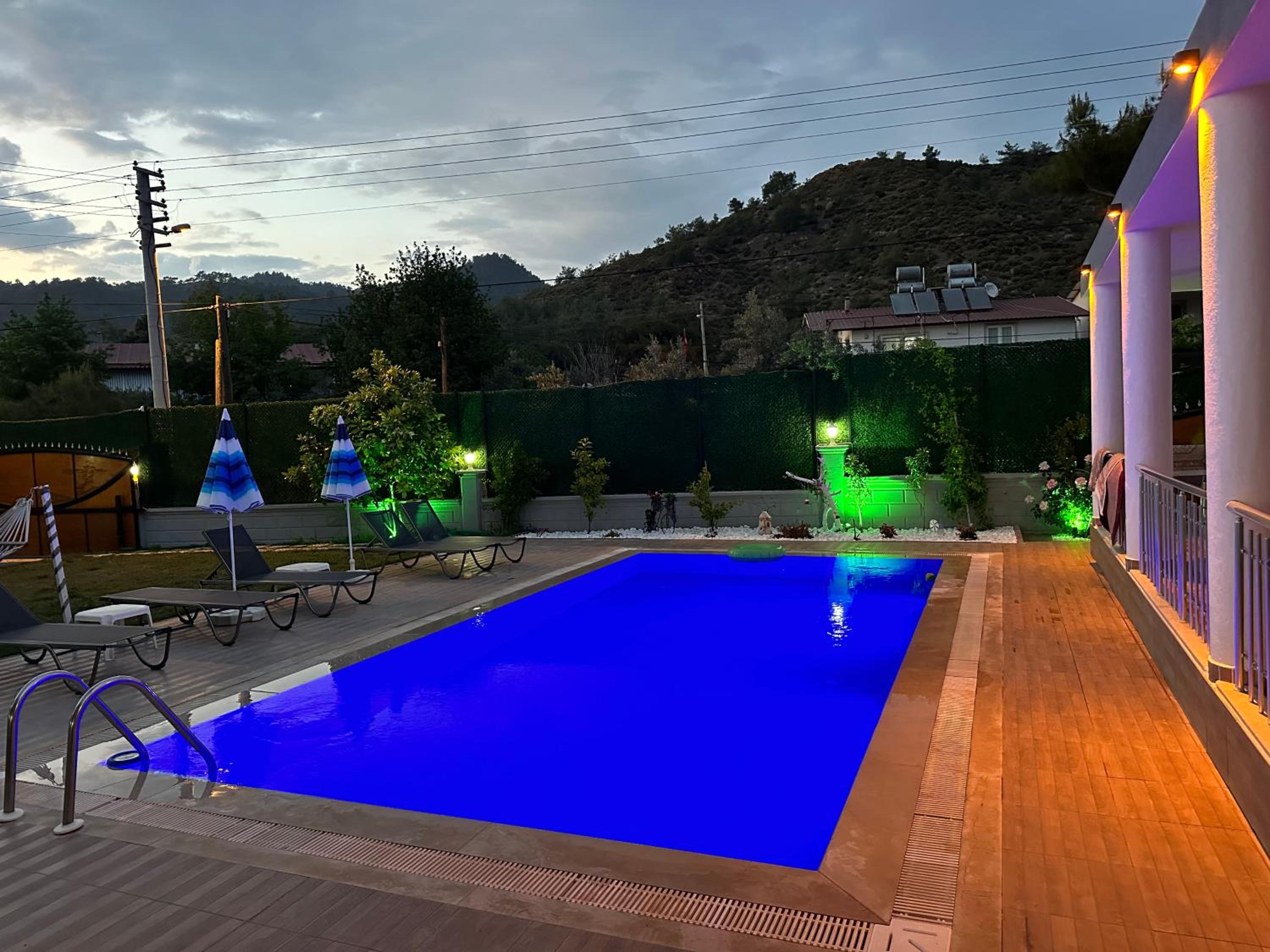 VİLLAKENDİRLİEVi