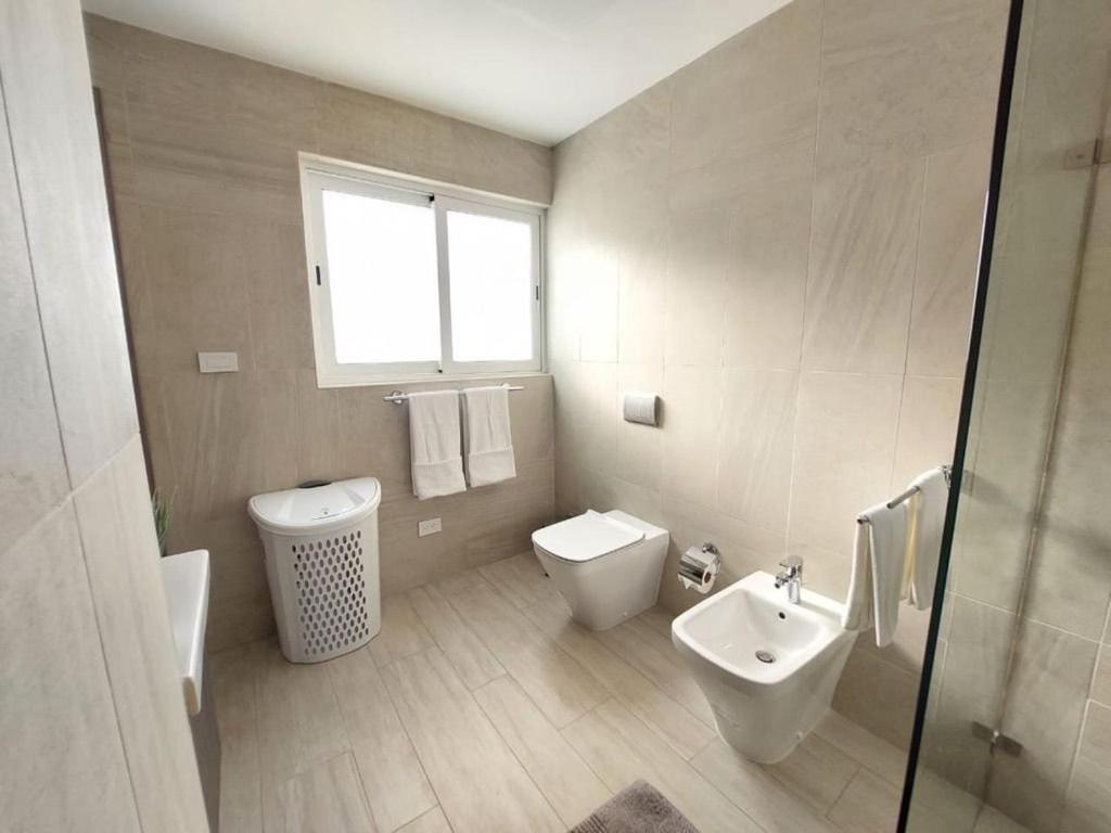 Luxury Gateaway Penthouse in front of Hard Rock