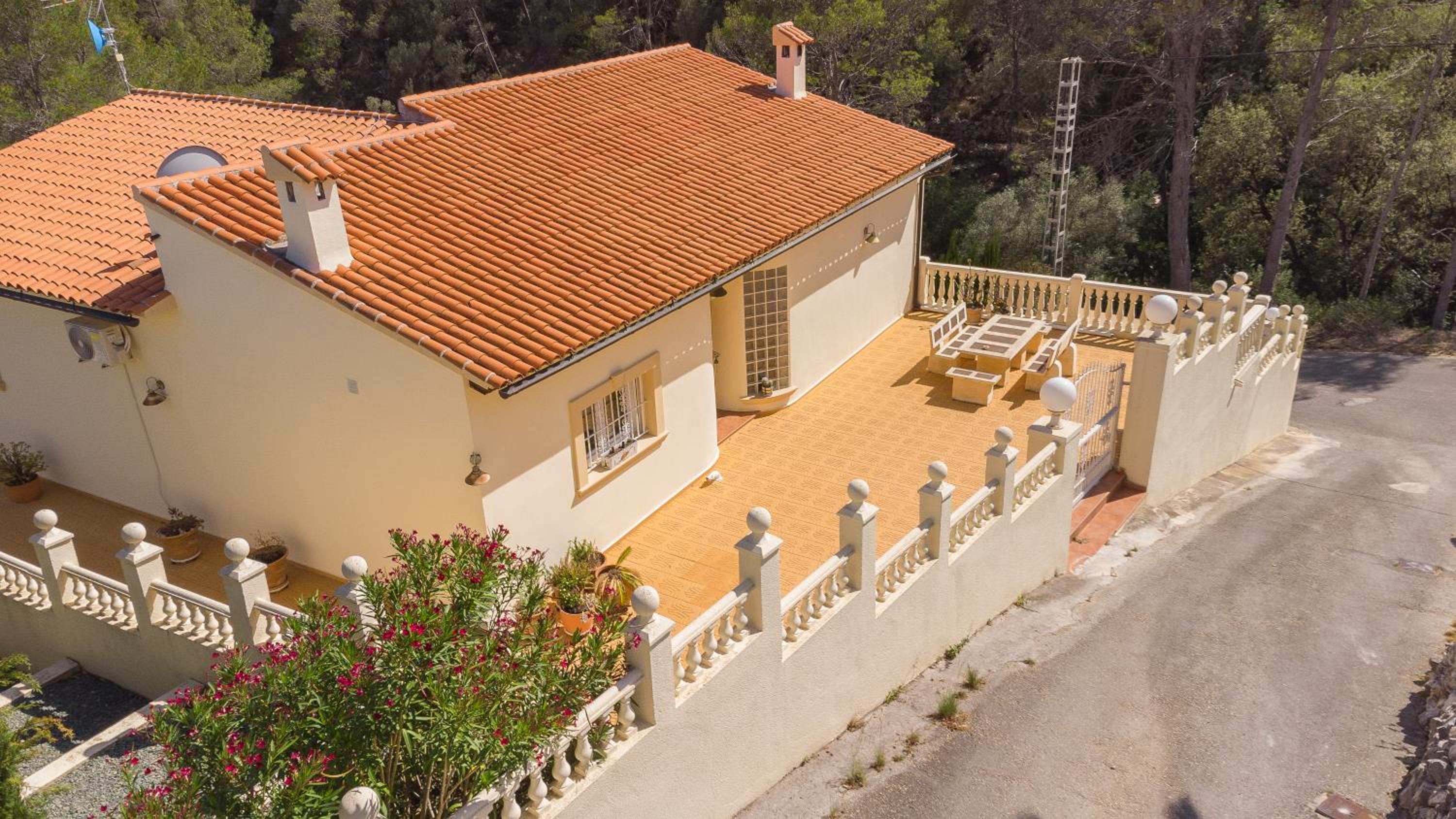 Retiro Sol - Casa Joni view 4