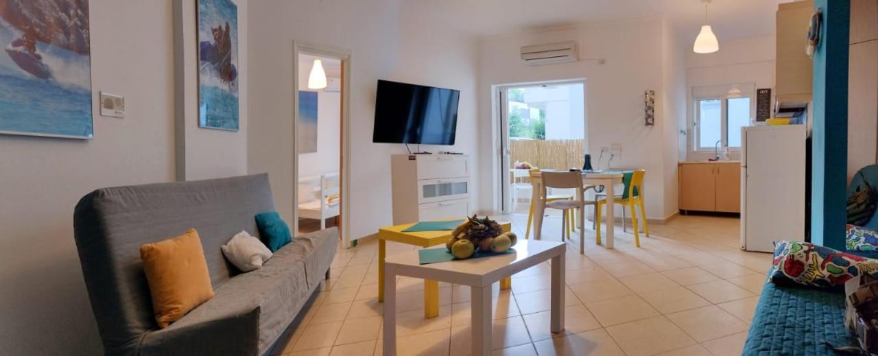 Apartments Saranda