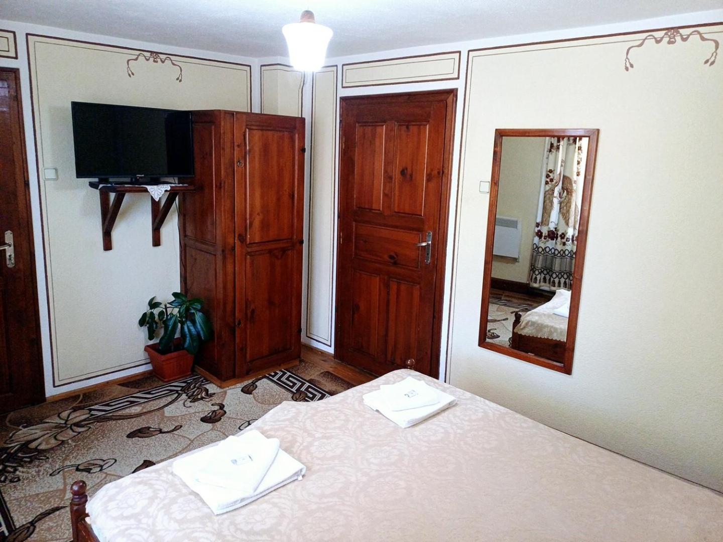 Guest Rooms Dona