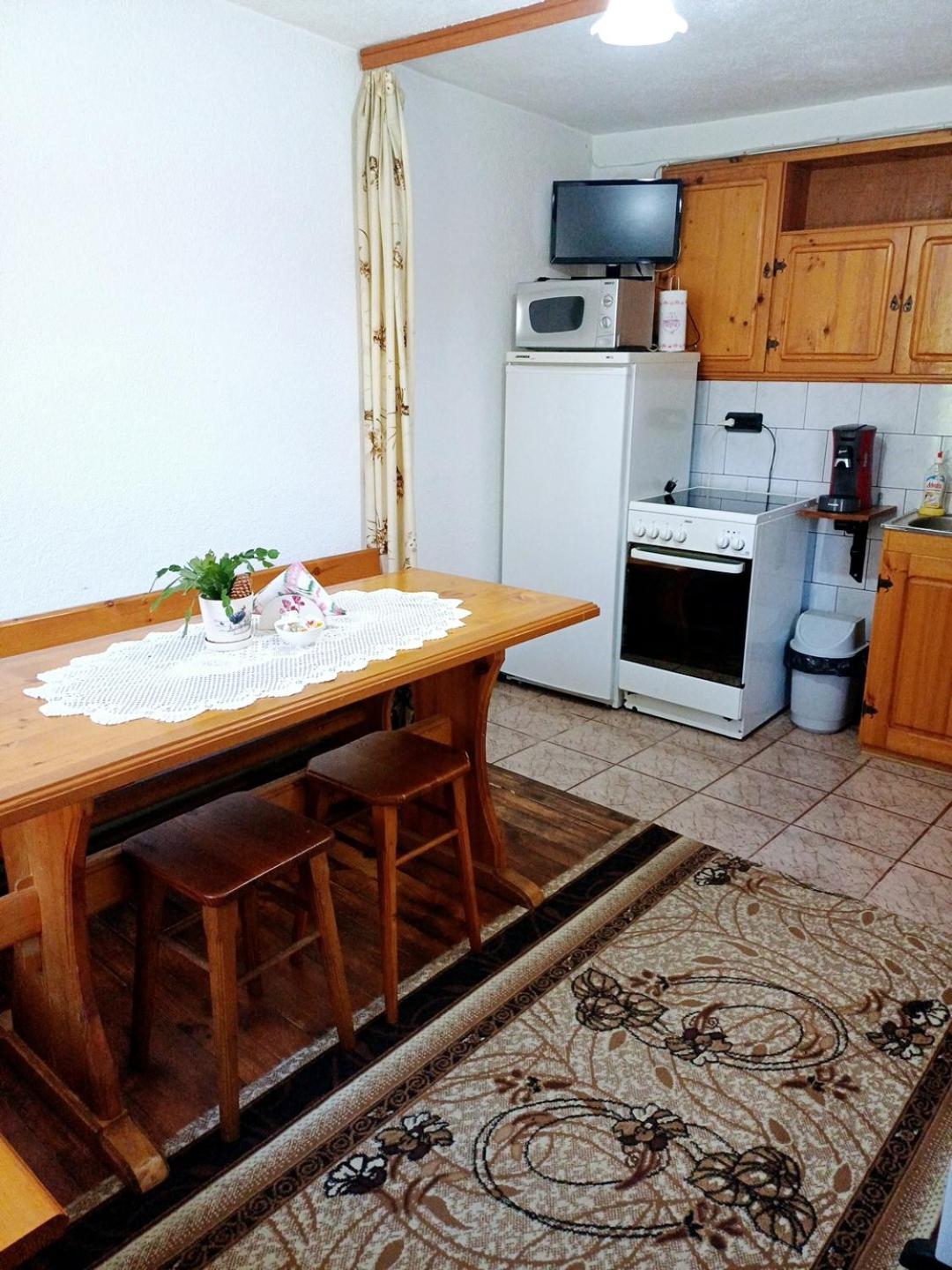 Guest Rooms Dona