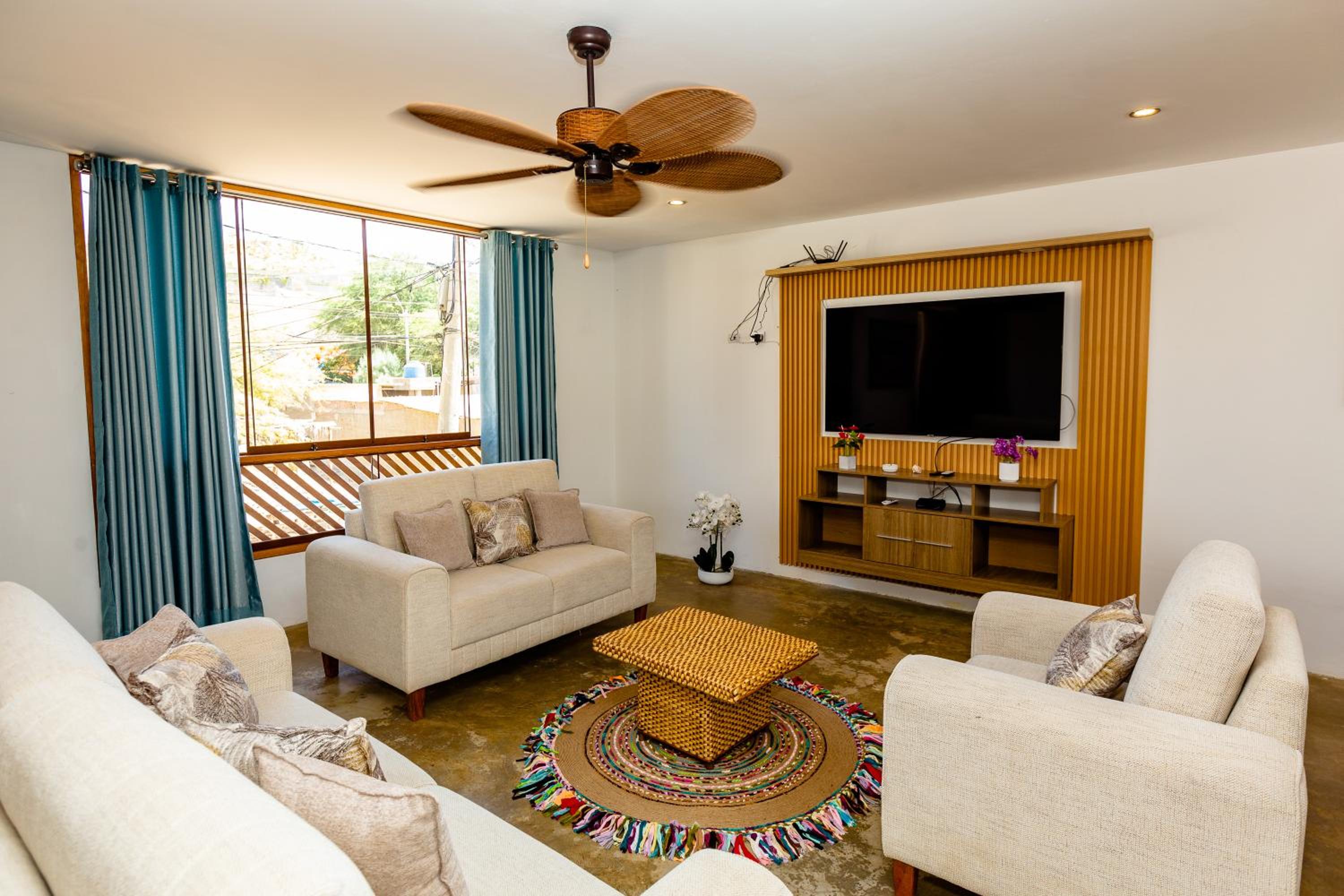 PUPUKEA HOUSE Mancora