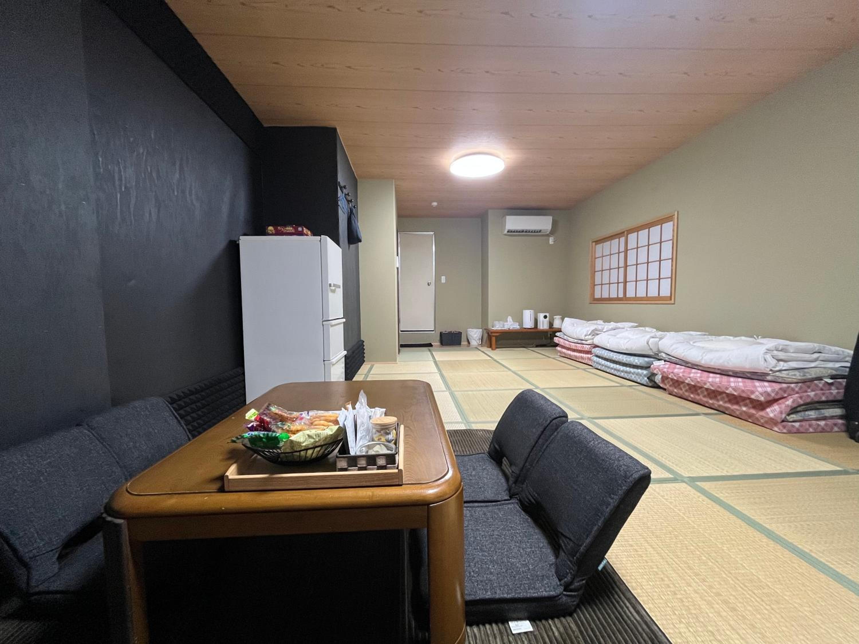 Local Japanese Stay & Sake Experience Namba area