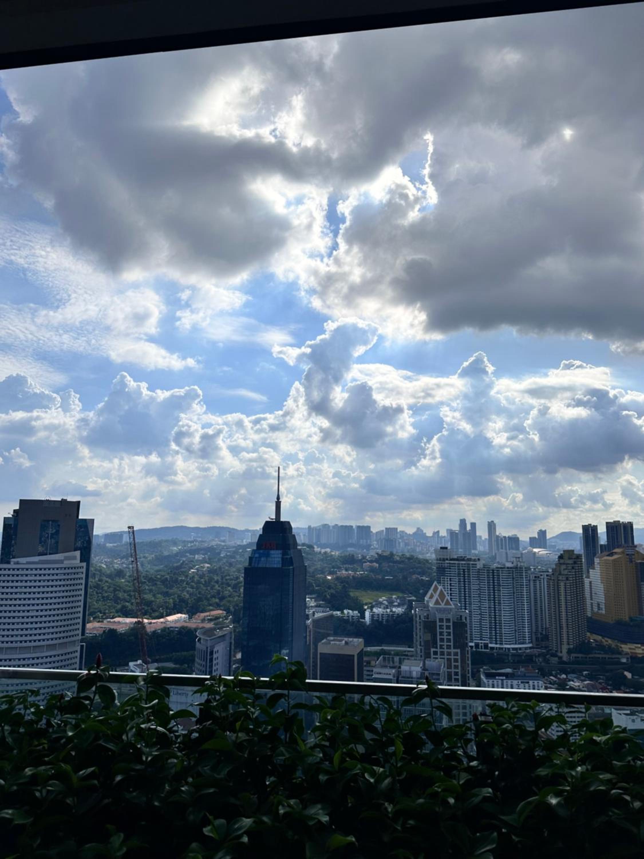 THE LUXE INFINITUM KLCC By KL MALAYSIA