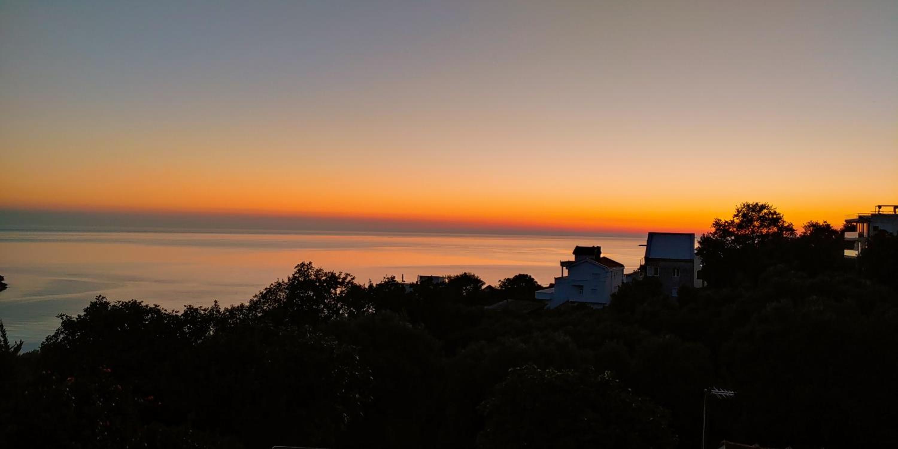 Sandbeach Apartments view 2