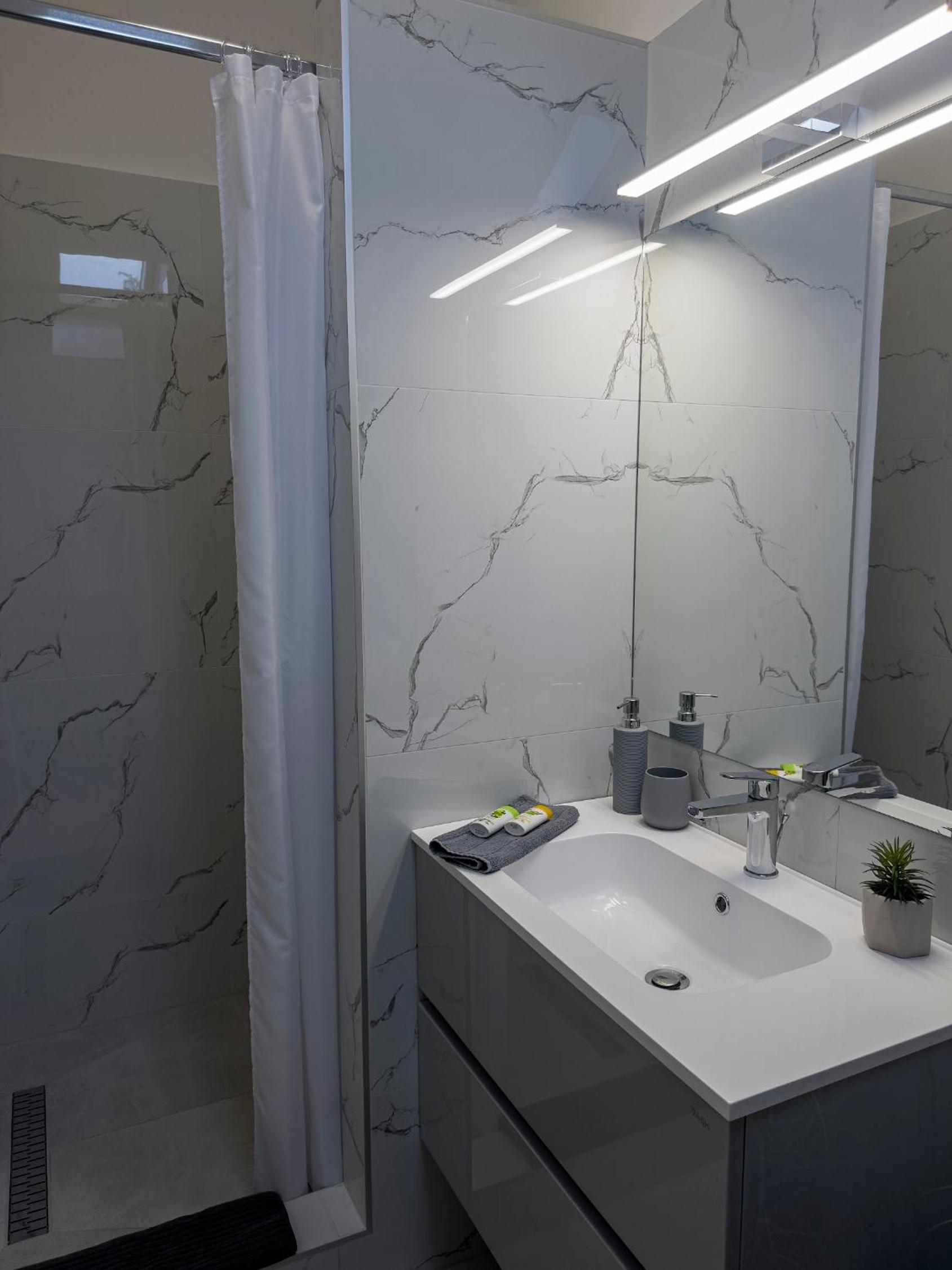 Heaven Apartment