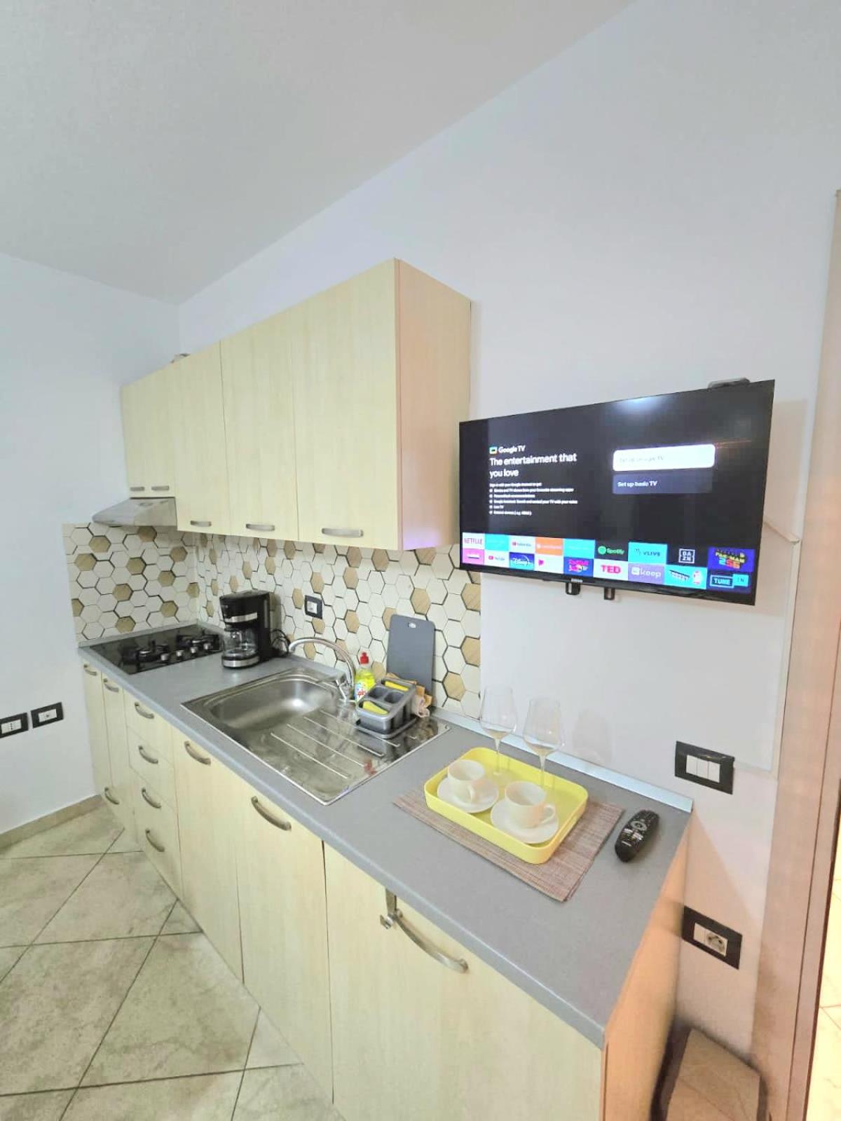 VLORA Apartment Studio Sea View