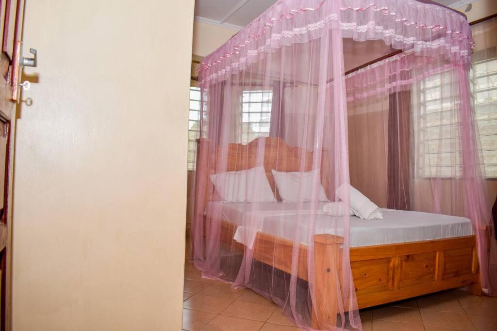 Affordable karura and friends