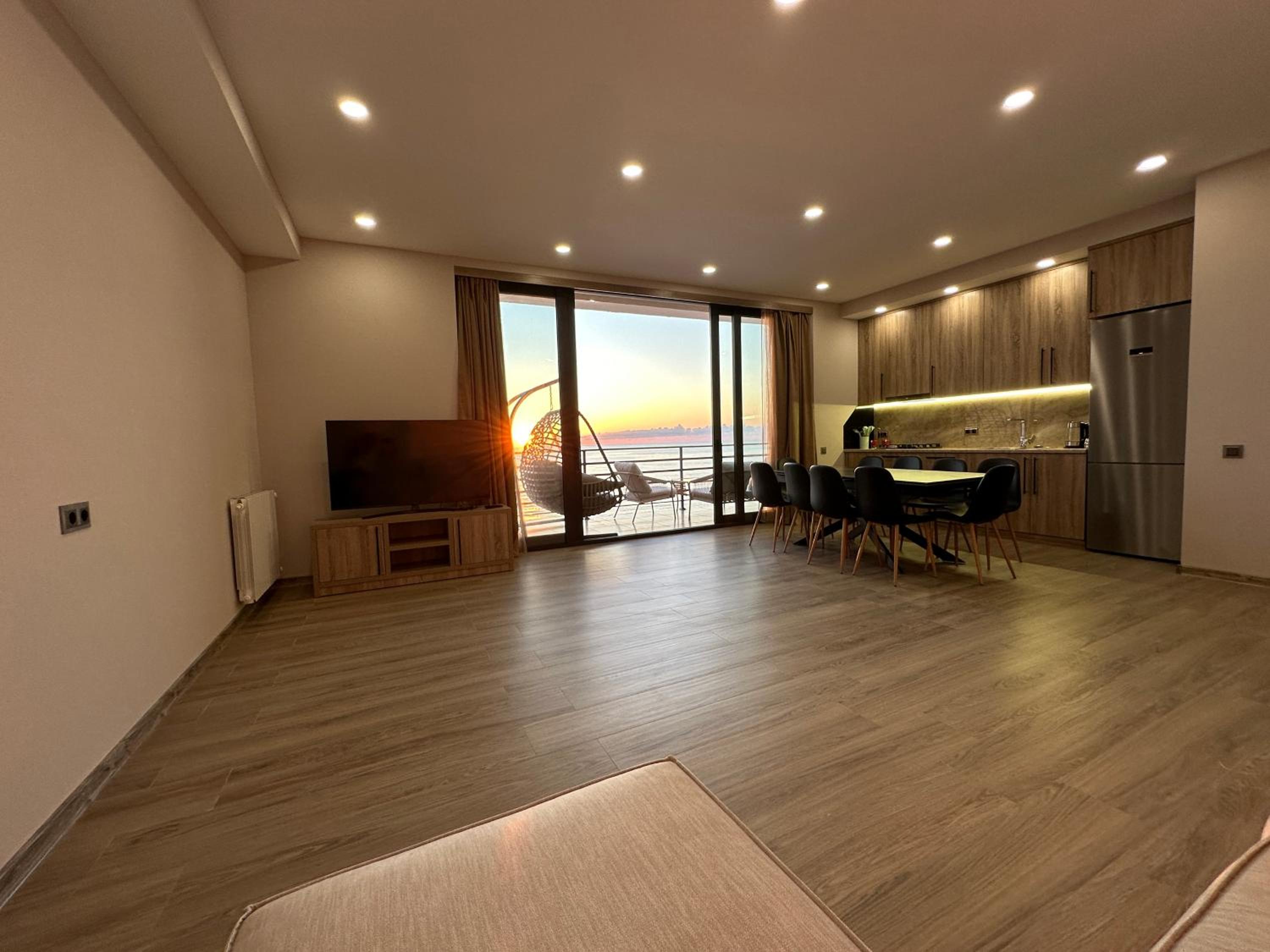 Gonio N1003 Beachfront 4Bedroom apartment Sea and Mountain view view 5