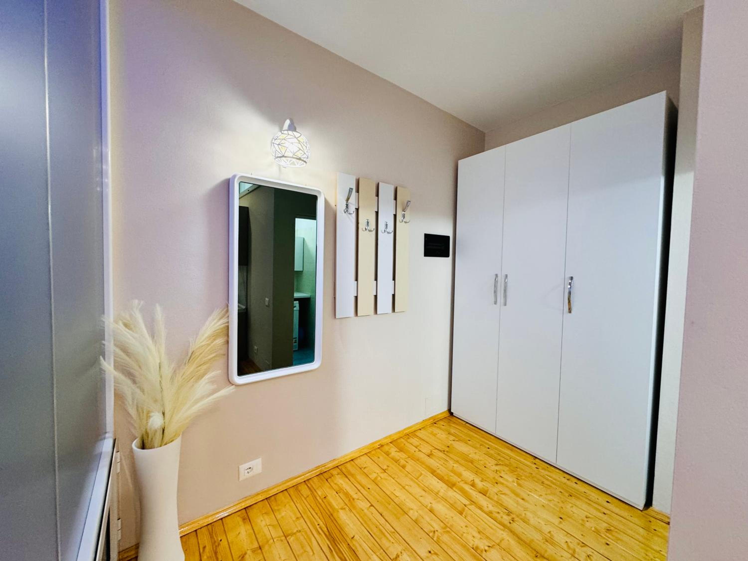 Edi Apartament Center