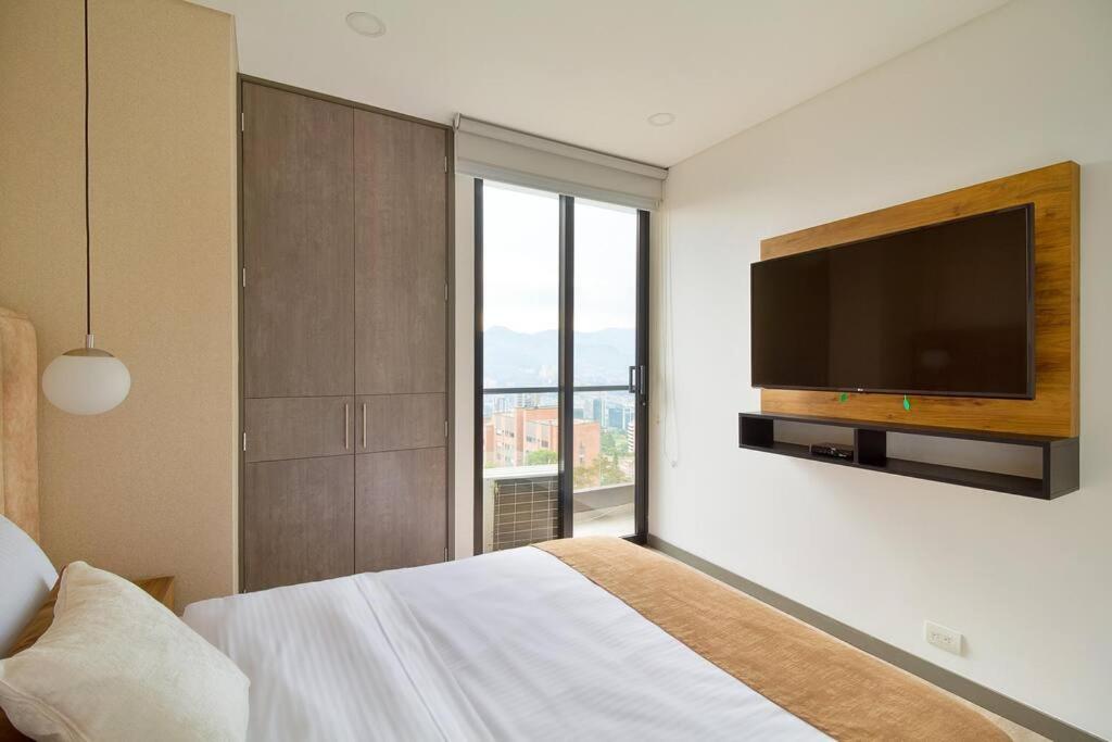 The place you need in Poblado-Medellin 1103