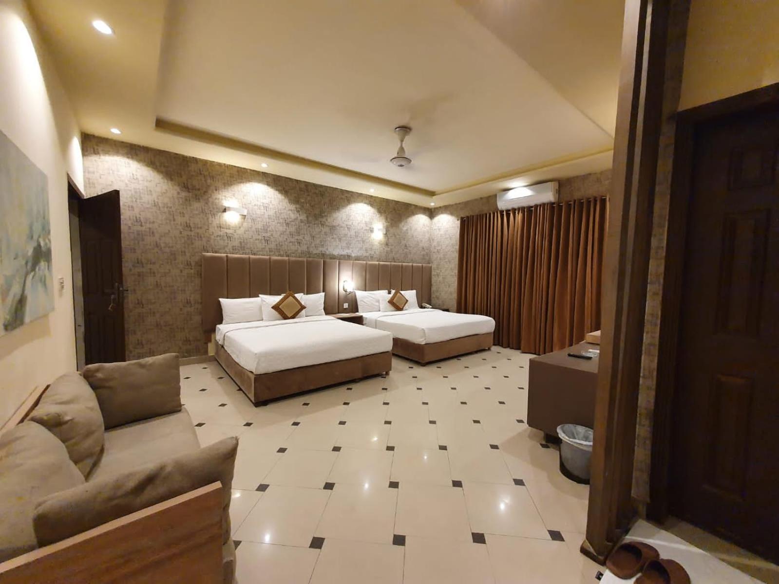 Shelton's Rezidor F-7 Markaz view 5
