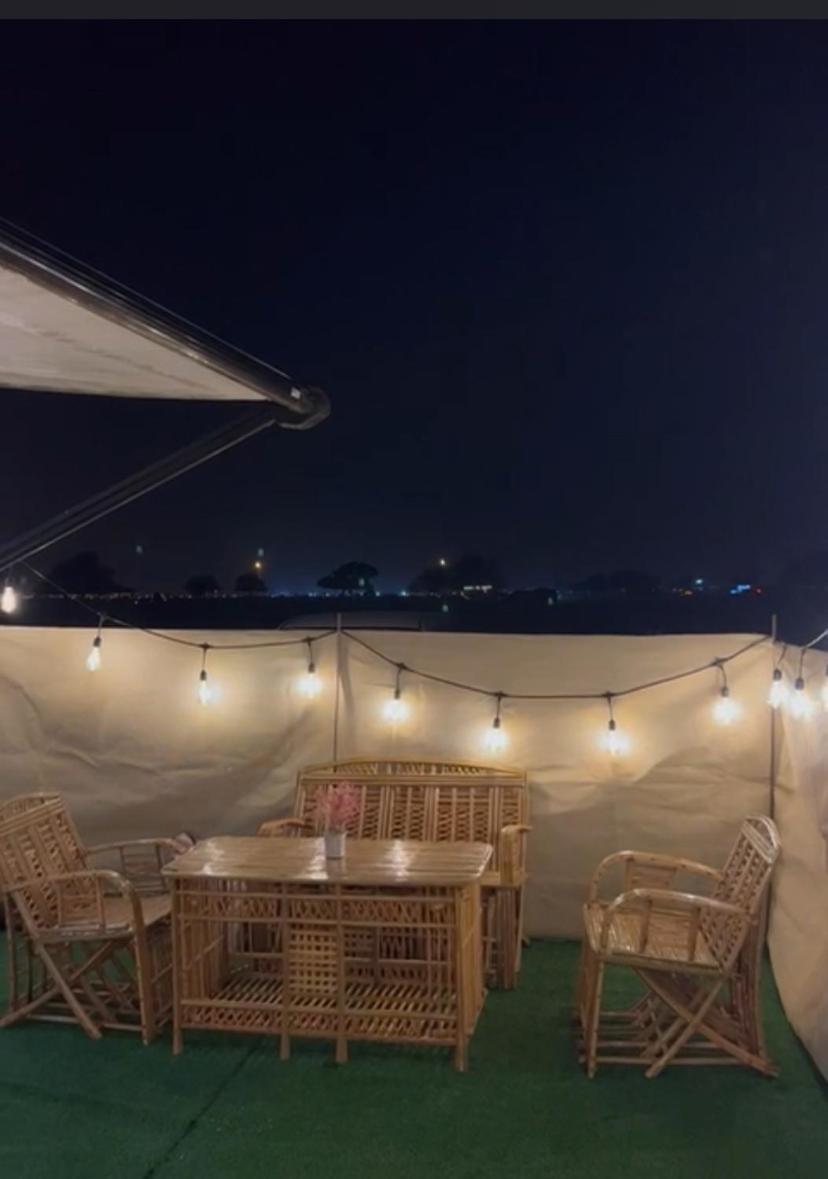 AL Mozn Caravan view 5