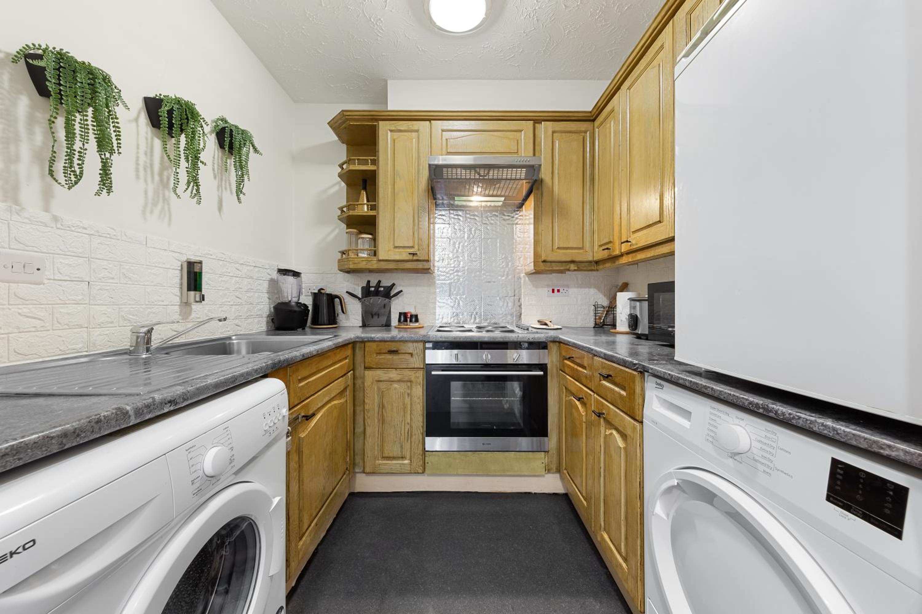 Elegant & Cozy FBS Downtown Flat