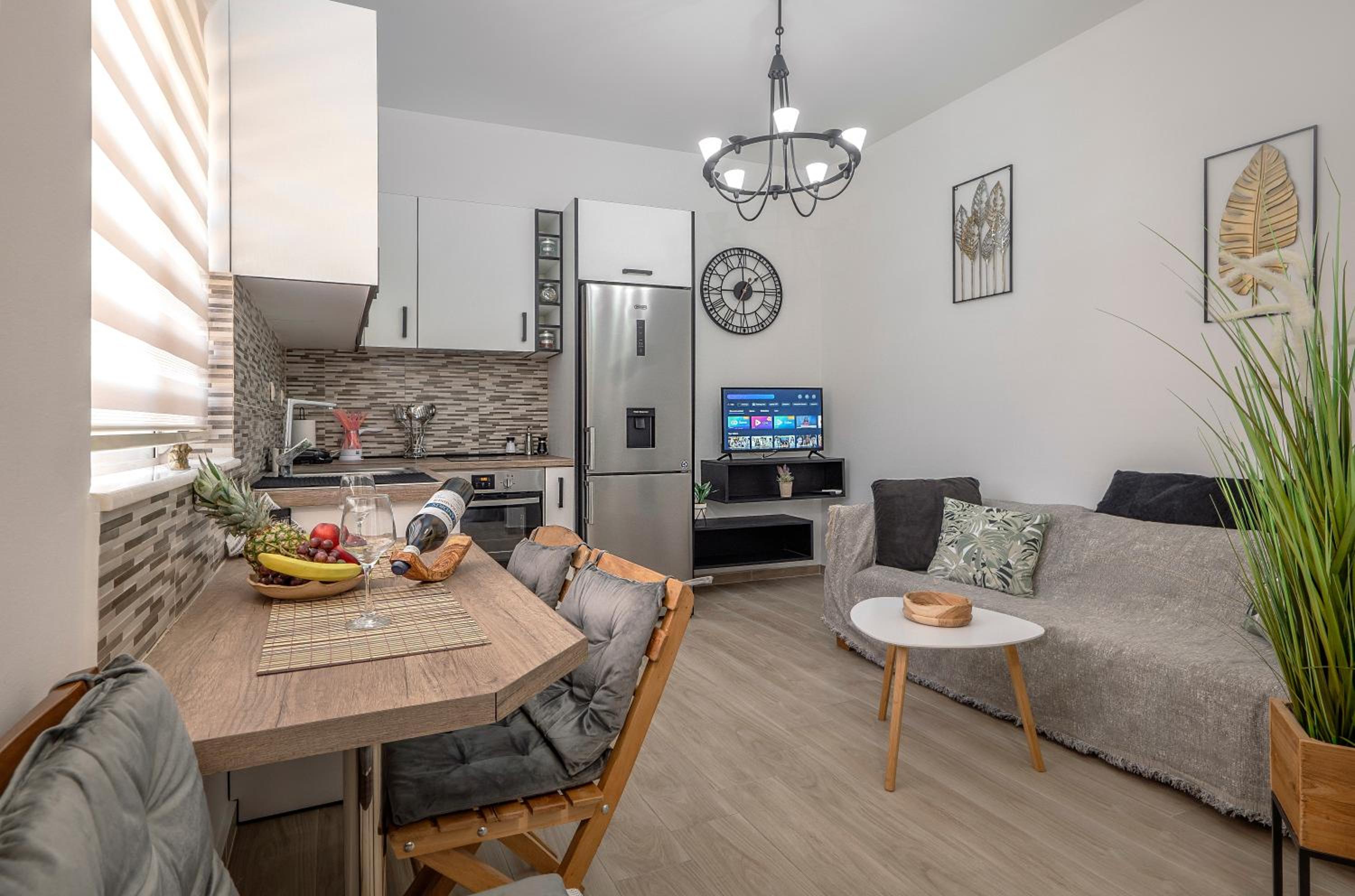 Reborn Luxury Apartments