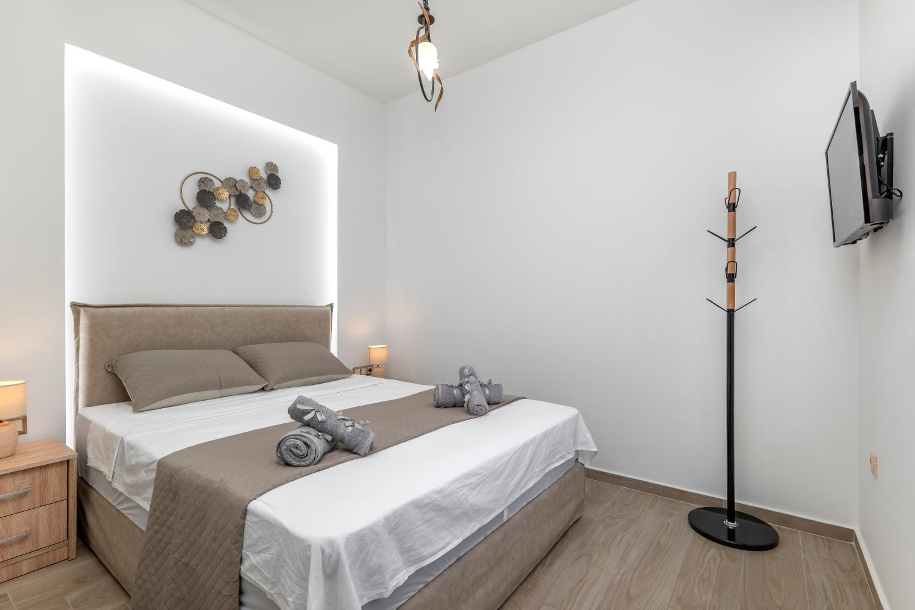 Reborn Luxury Apartments