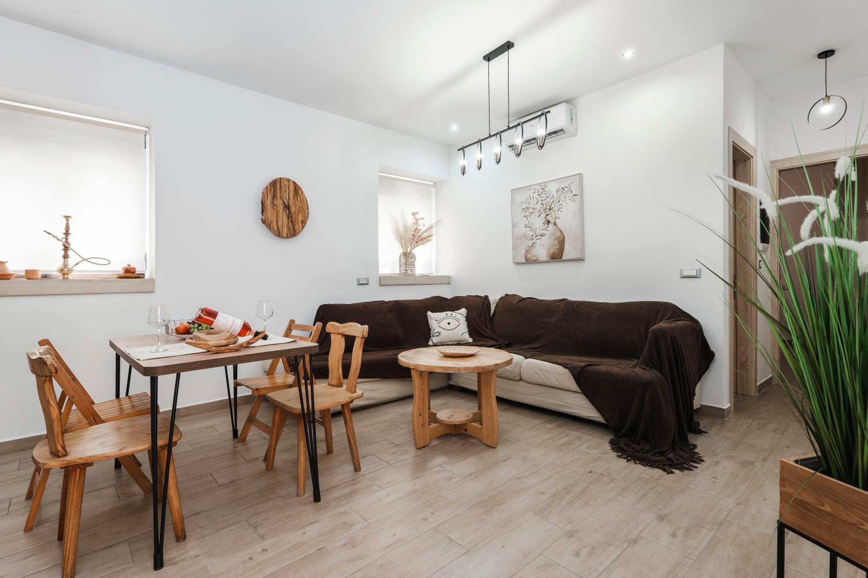 Reborn Luxury Apartments