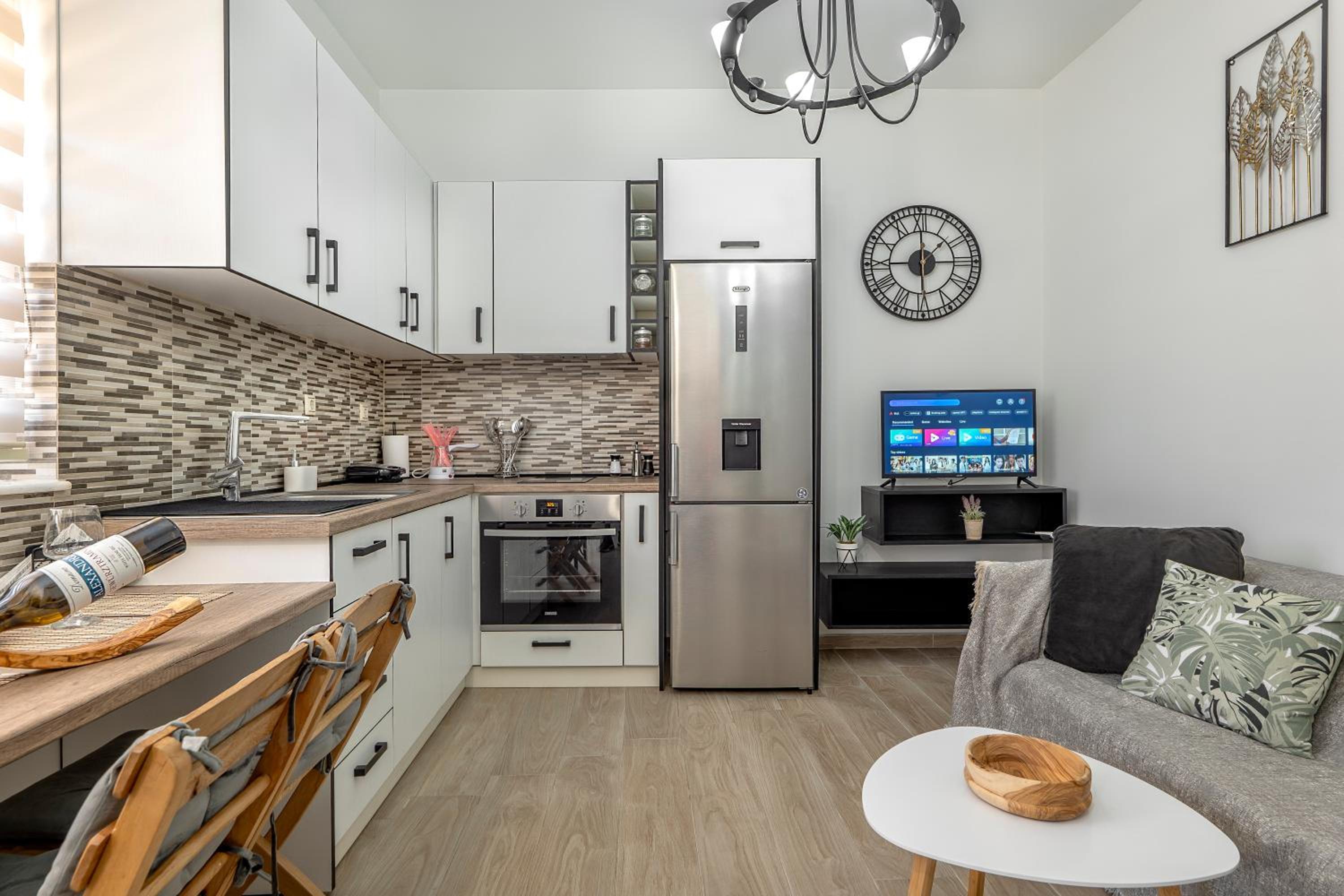 Reborn Luxury Apartments