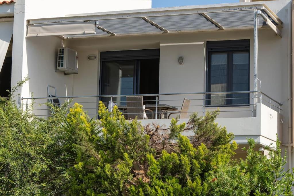 Maisonette with Exclusive Private Parking
