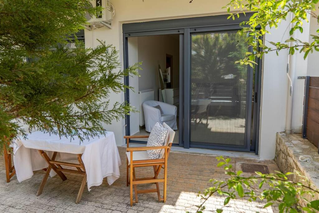 Maisonette with Exclusive Private Parking