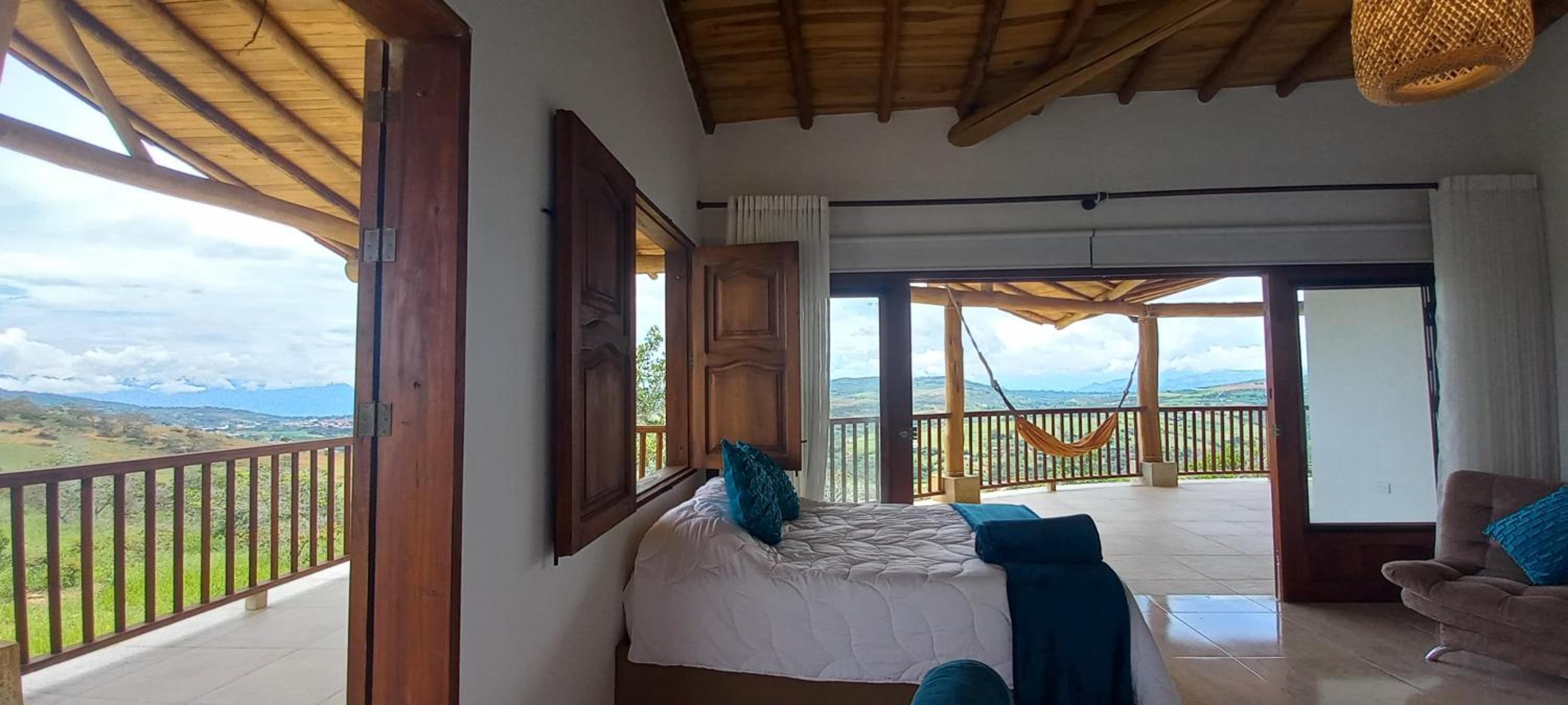 CASAS CAMPESTRES VILLA COVA Da IRIA BARICHARA