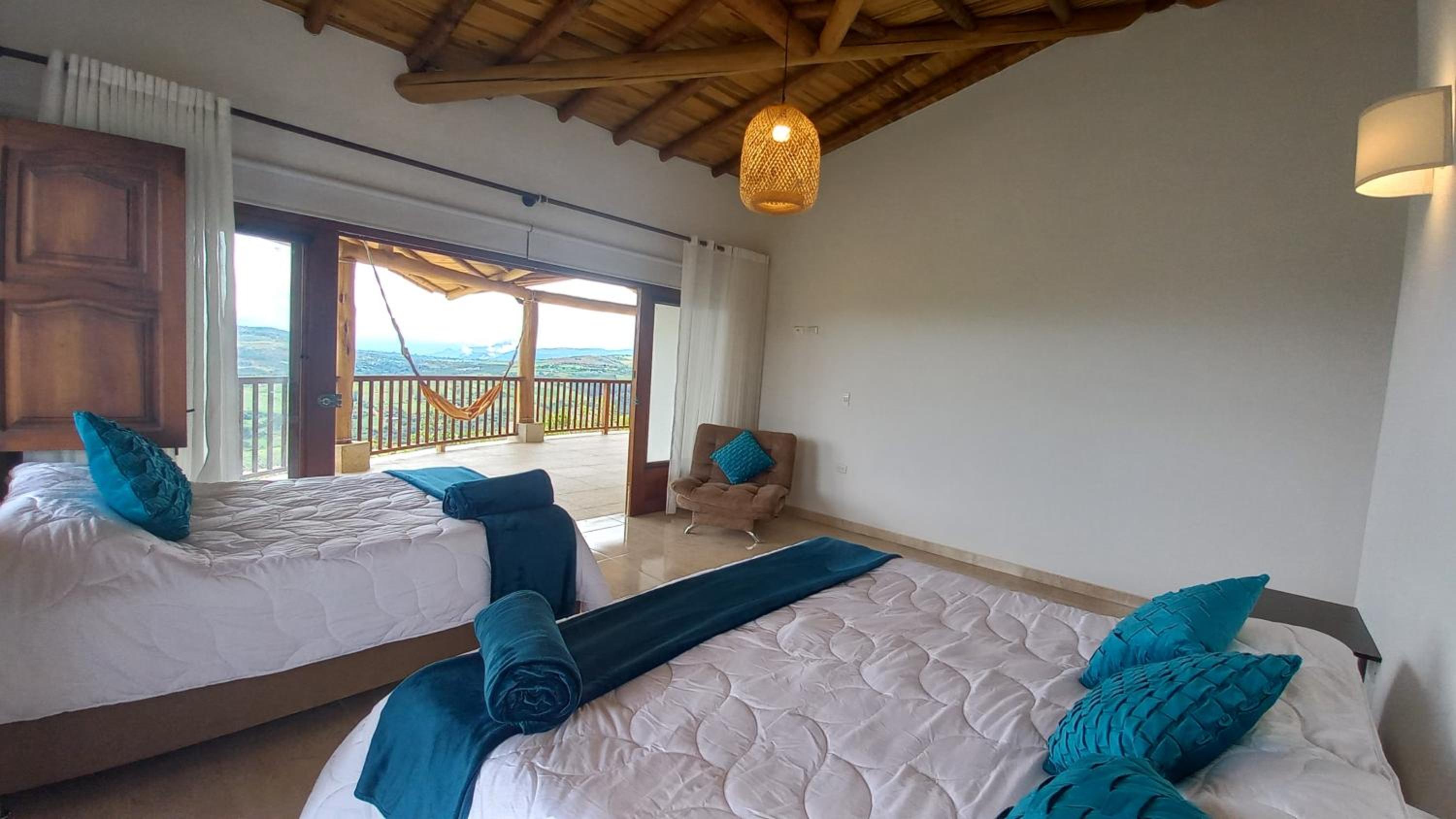 CASAS CAMPESTRES VILLA COVA Da IRIA BARICHARA