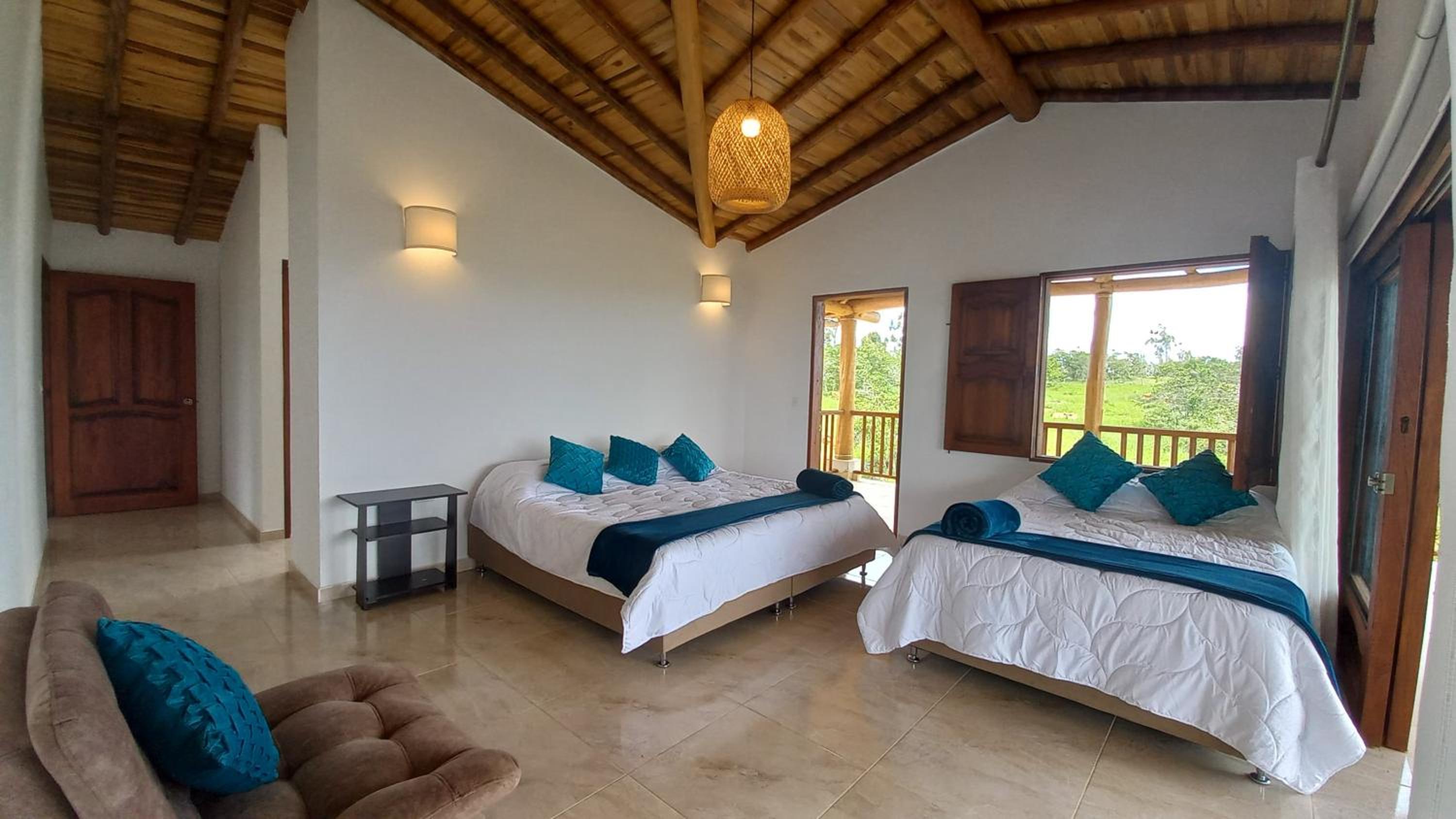CASAS CAMPESTRES VILLA COVA Da IRIA BARICHARA