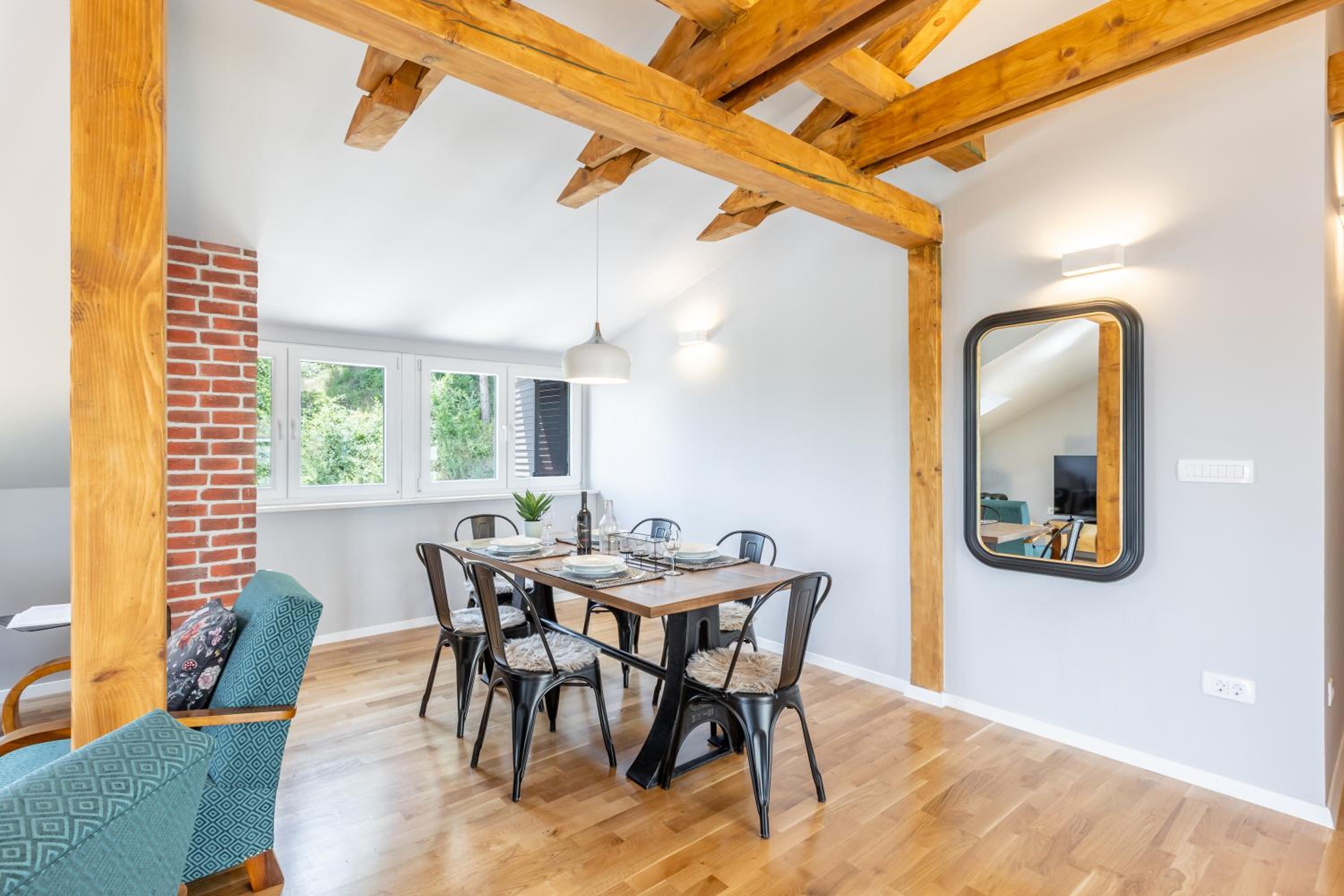 Spartium Loft en Sinj — dining