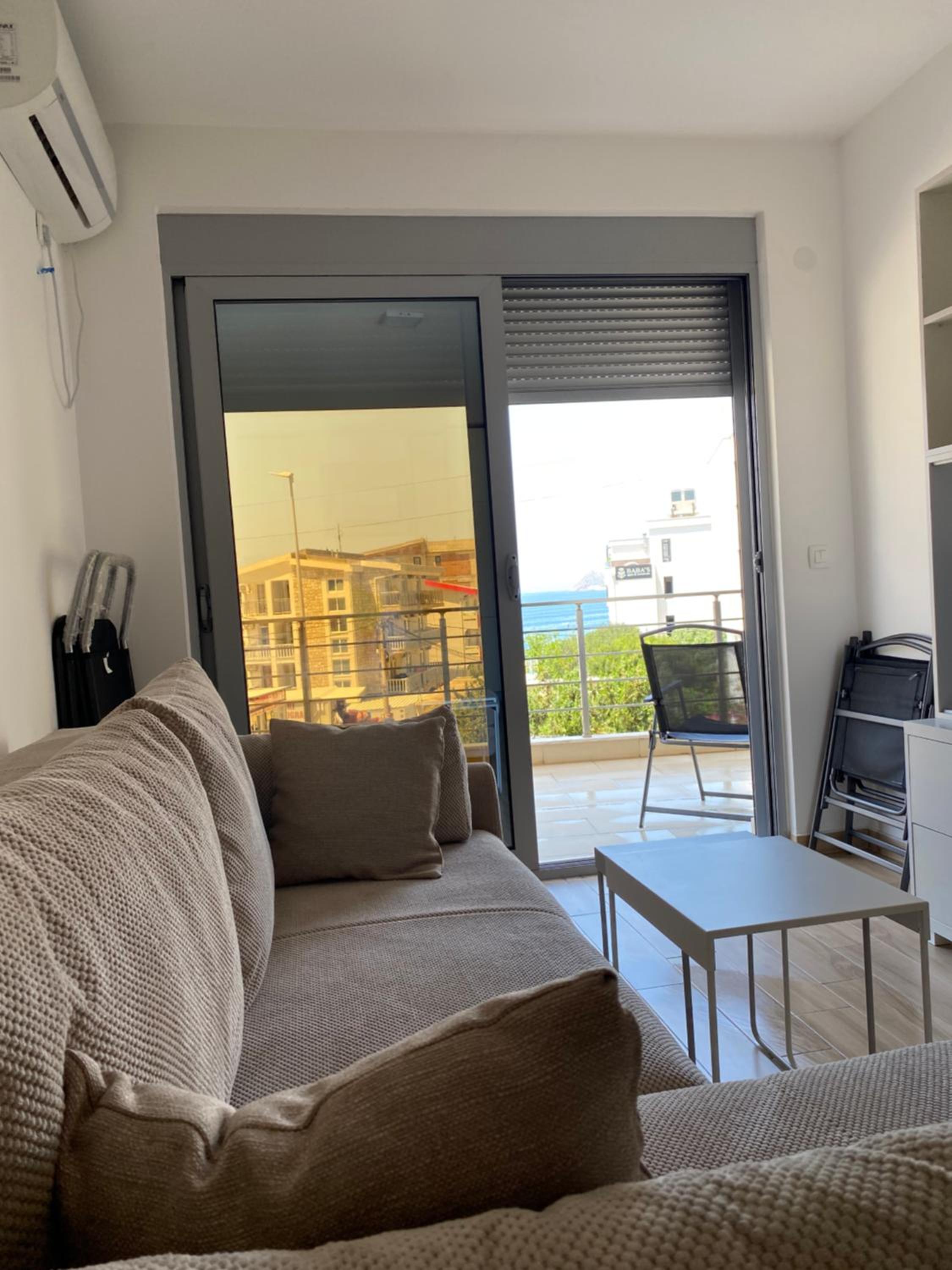 Sunrise apartmani